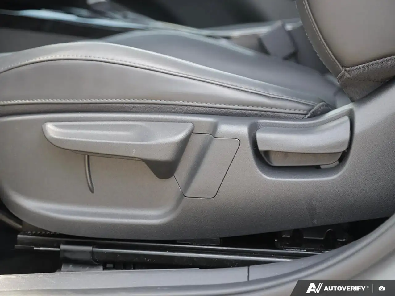 Kia Niro снимка Kia Niro