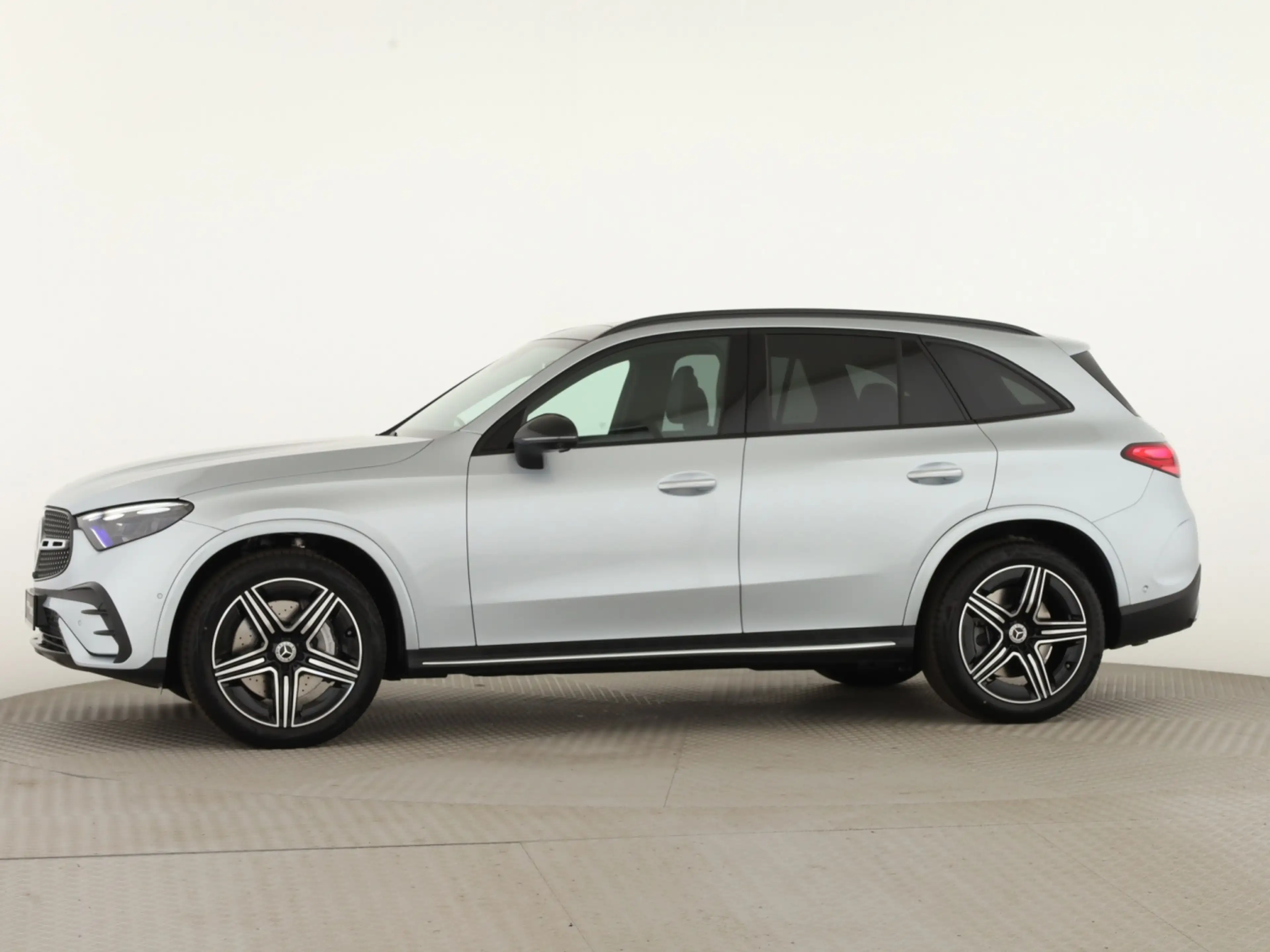 Mercedes-Benz GLC 450 d 4MATIC *AMG*360°*LenkradH*Memory*AHK* — photo 7