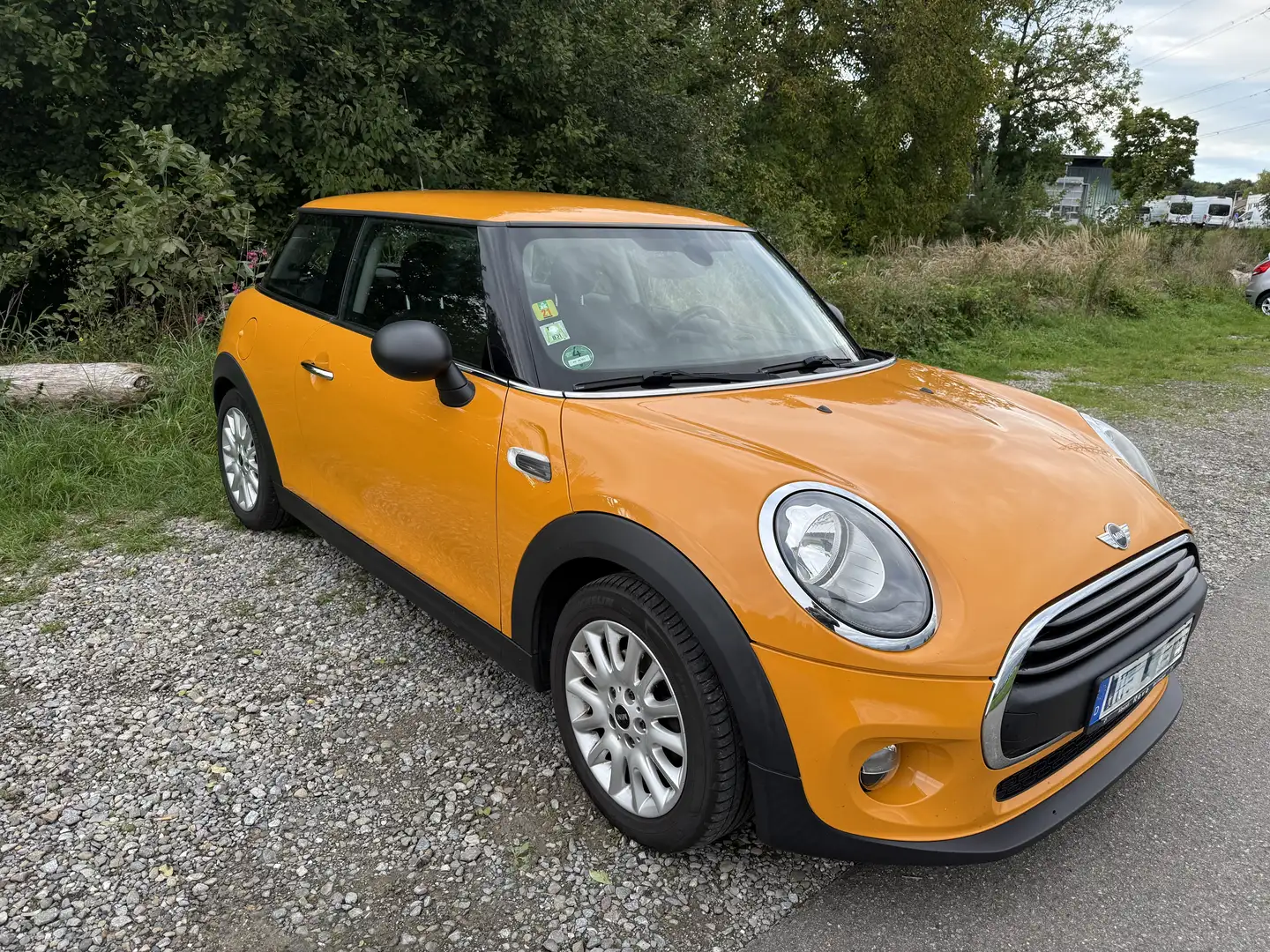 MINI One One Orange - 2