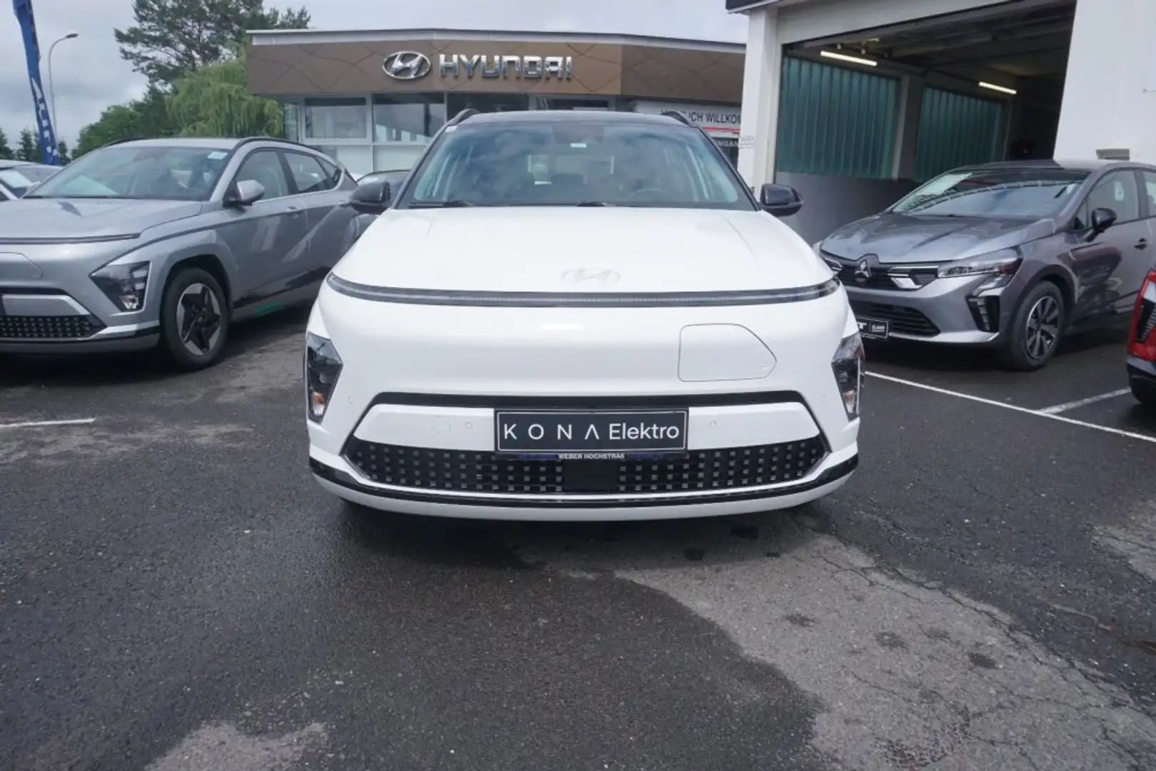 Hyundai KONA EV (SX2) Smart Line 65,4 kWh k4es1-OP2/P7 Nero - 2