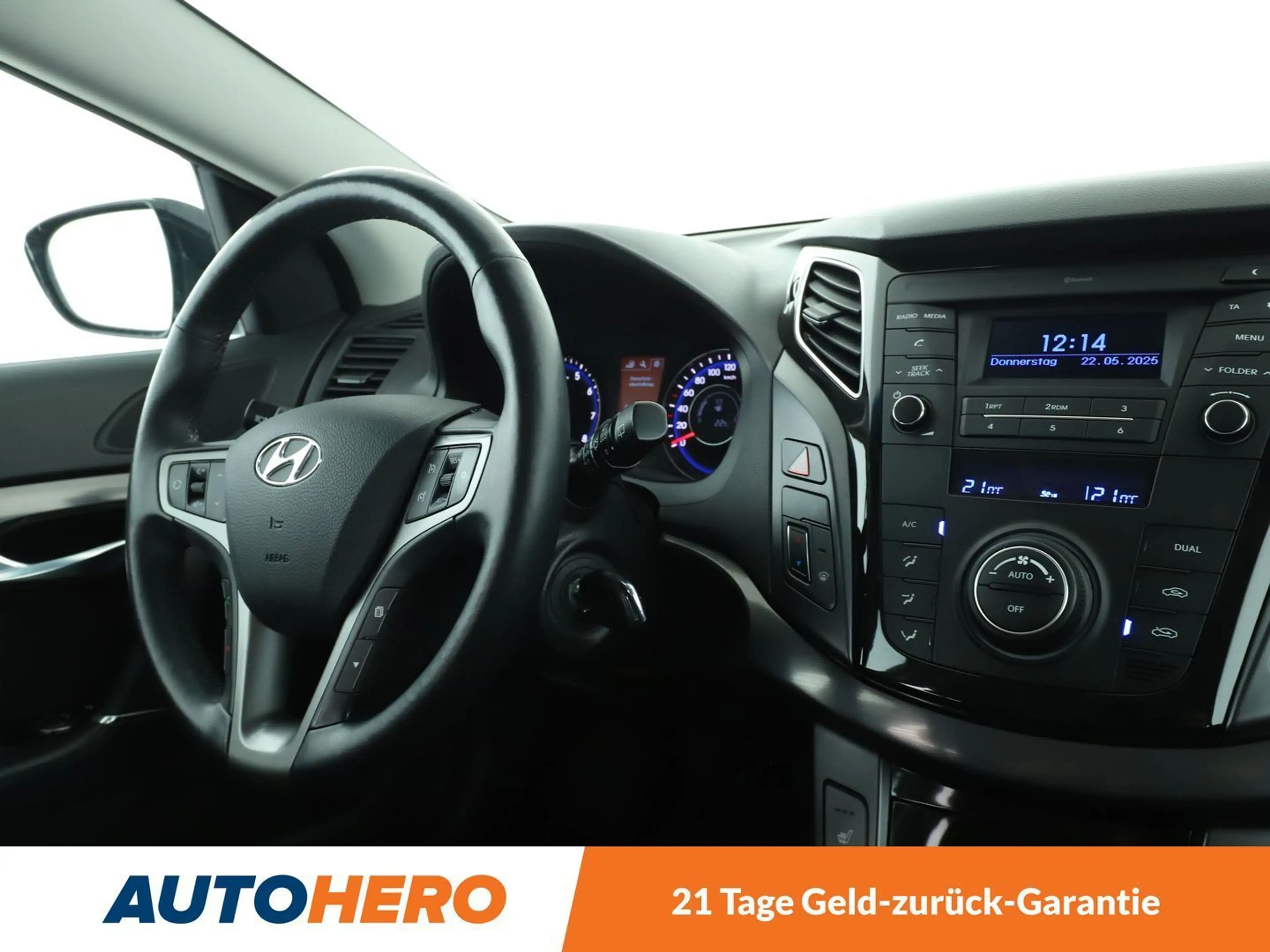 Hyundai i40 1.6 Trend Blue*TEMPO*PDC*SHZ*KLIMA*GARANTIE* — photo 13
