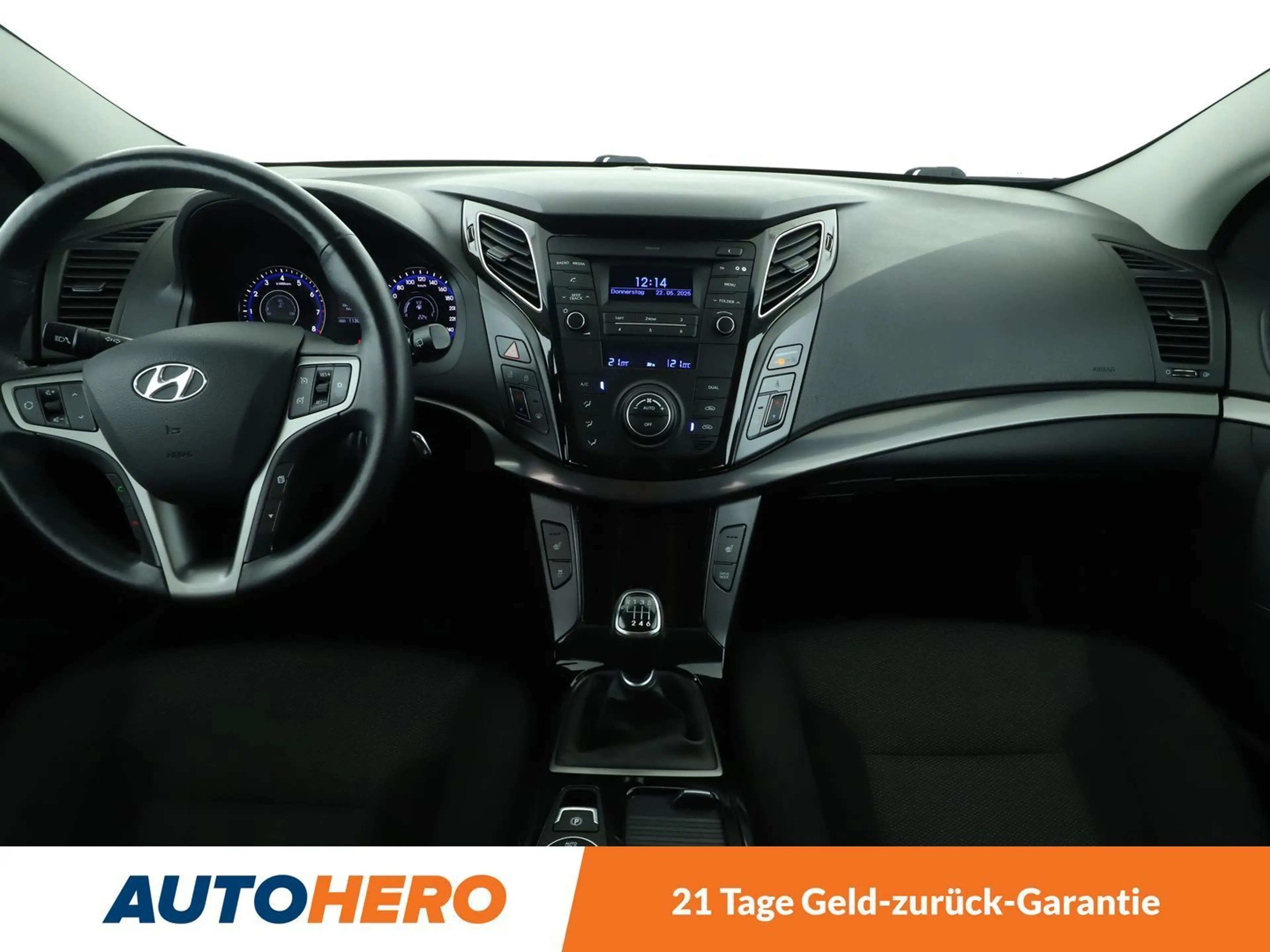 Hyundai i40 1.6 Trend Blue*TEMPO*PDC*SHZ*KLIMA*GARANTIE* — photo 12