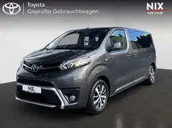 Toyota Proace (Verso) Verso 2.0 D 4D Team D L1 8 Sitzer