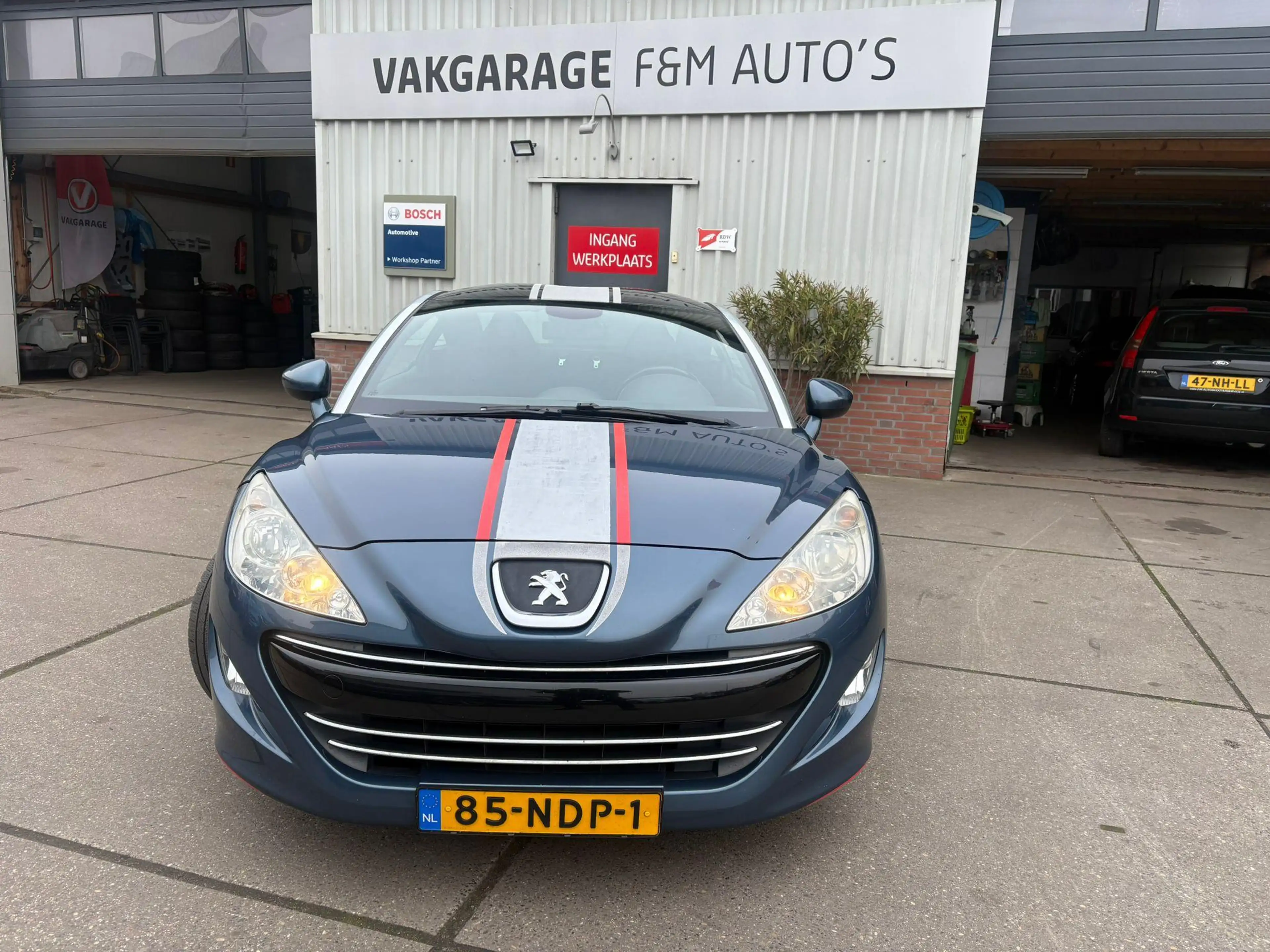 Peugeot RCZ 1.6 THP Clima, radio, cruise, pdc achter — photo 3