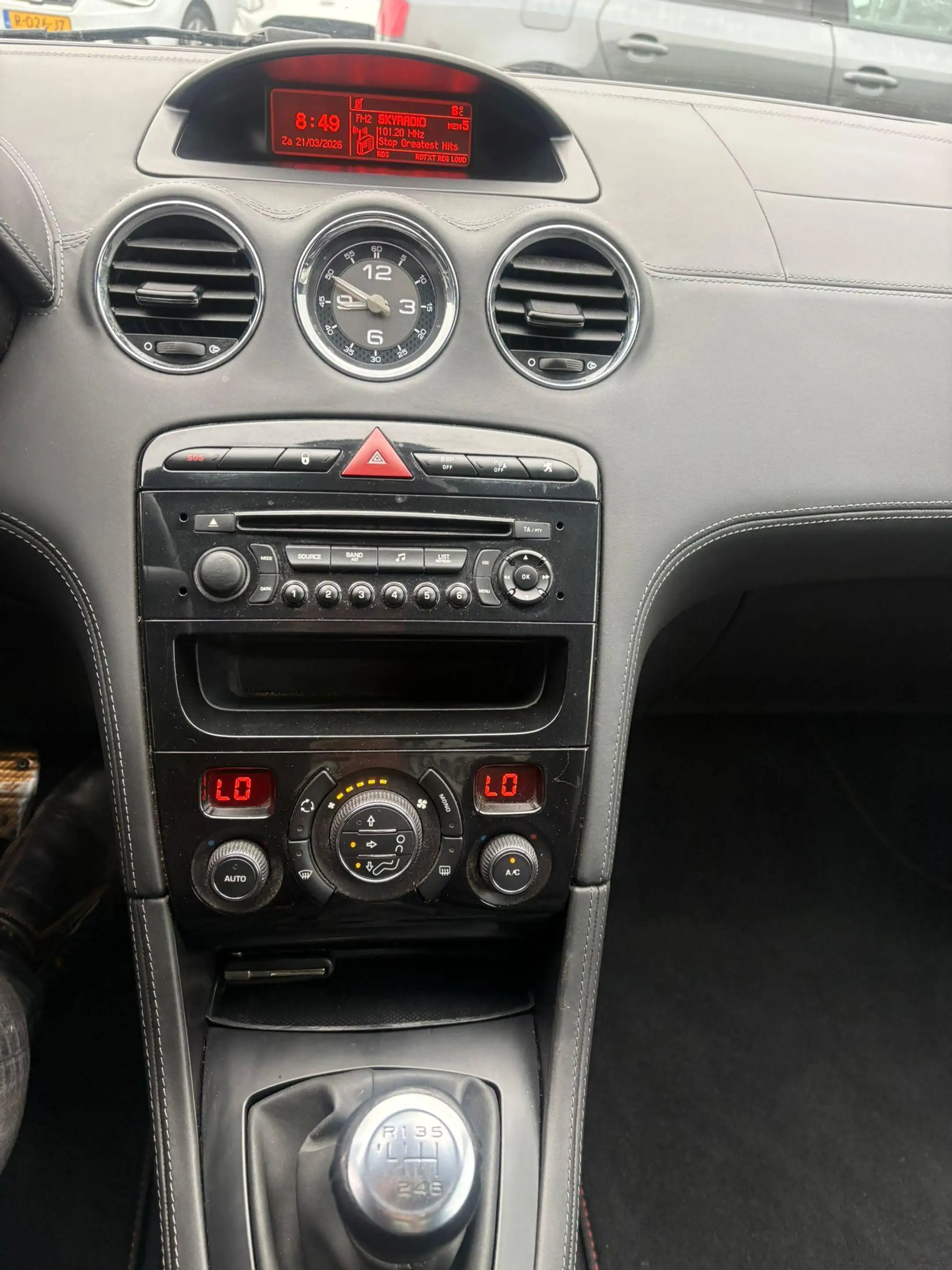 Peugeot RCZ 1.6 THP Clima, radio, cruise, pdc achter — photo 14