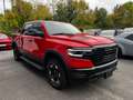 Dodge RAM 1500 REBEL CREW CAB 4X4 GAS BRC Rood - thumbnail 4