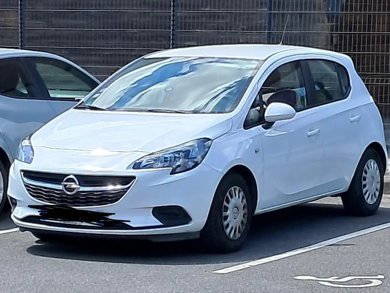 Opel Corsa 1.4 90 ch Design 120 ans