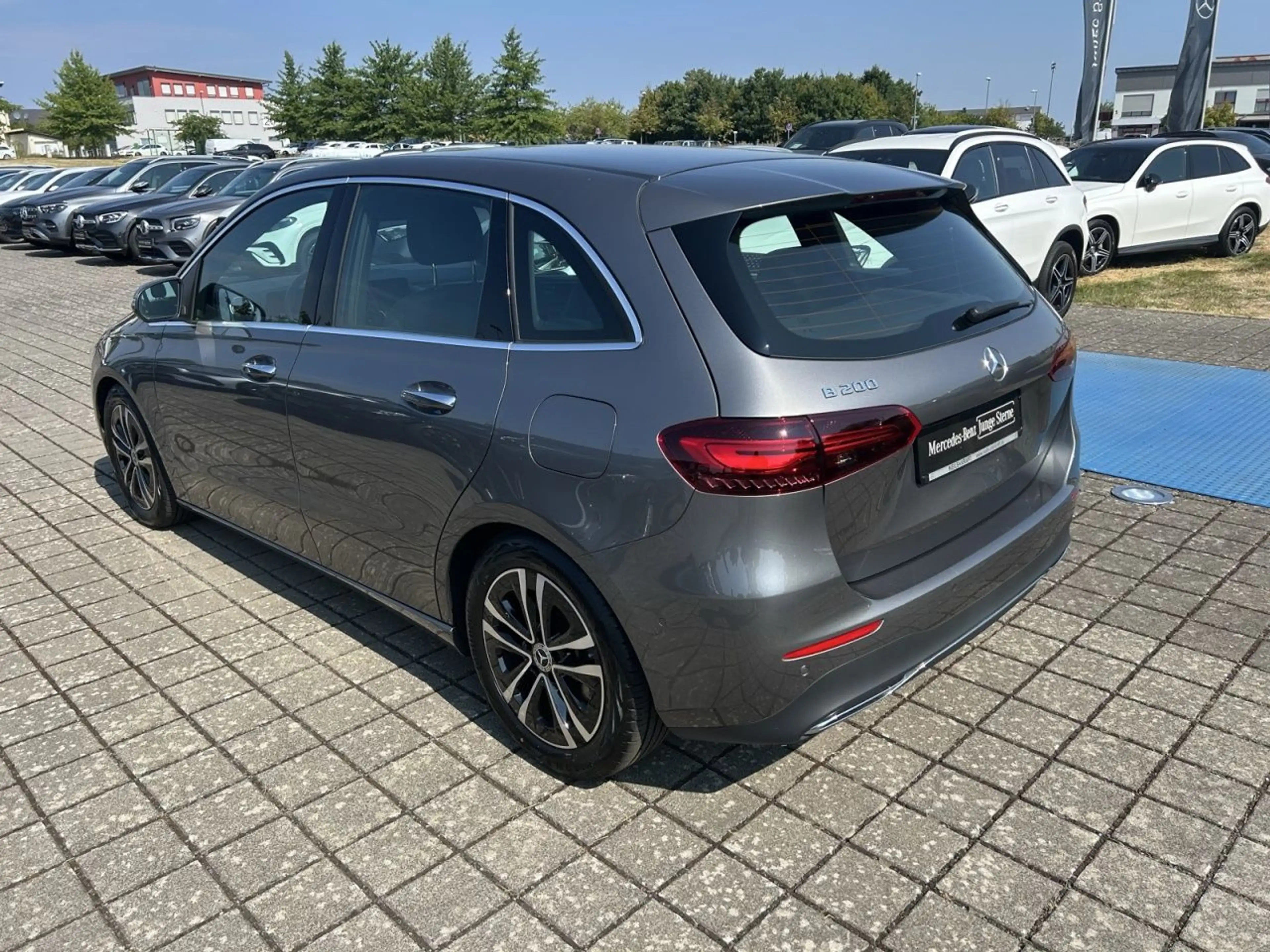 Mercedes-Benz B 200 PROGRESSIVE+TOTW+AMBIENTE+AHK+DISTRONIC — photo 8