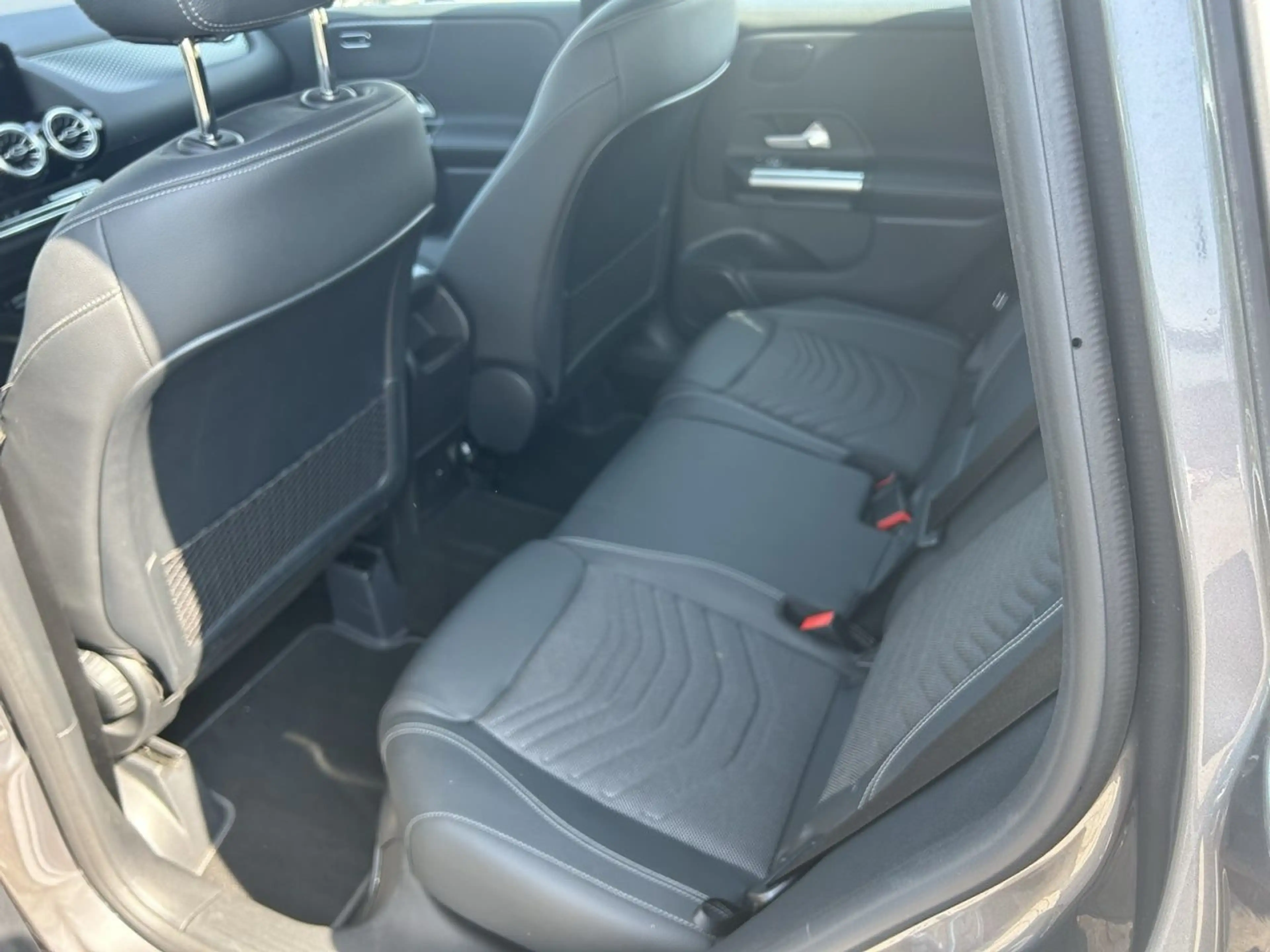 Mercedes-Benz B 200 PROGRESSIVE+TOTW+AMBIENTE+AHK+DISTRONIC — photo 13