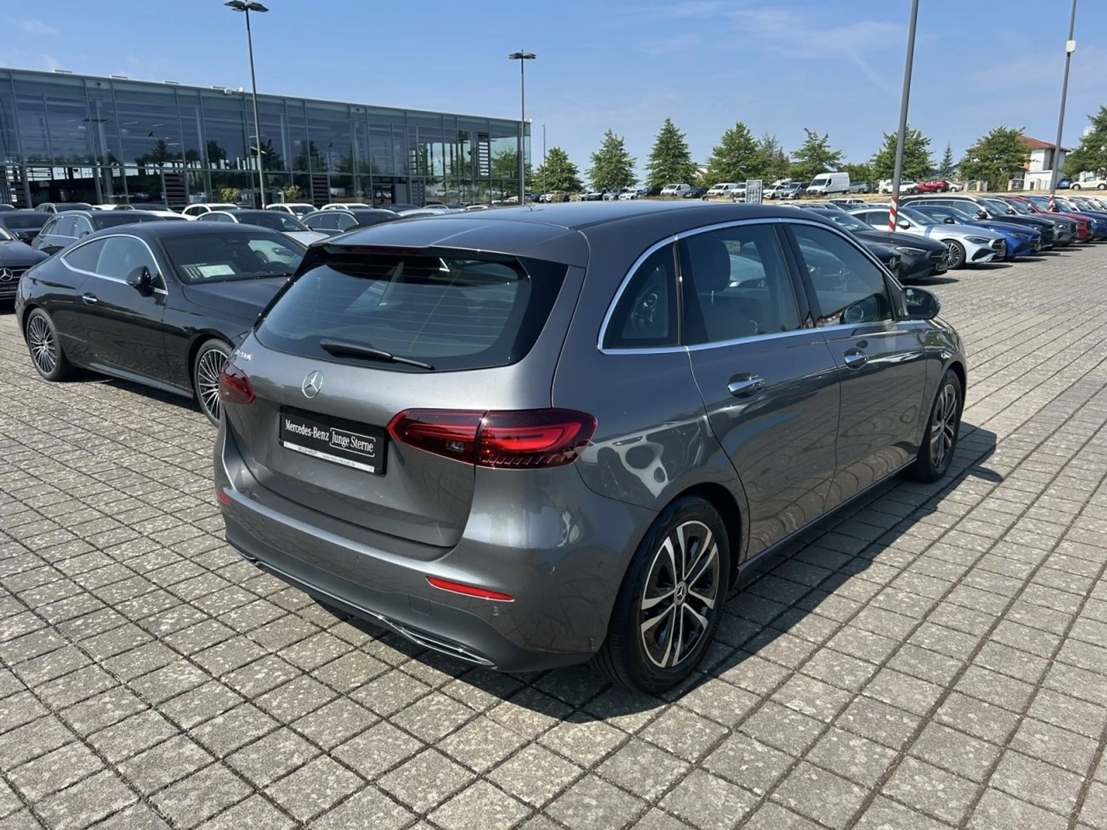 Mercedes-Benz B 200 PROGRESSIVE+TOTW+AMBIENTE+AHK+DISTRONIC — photo 6