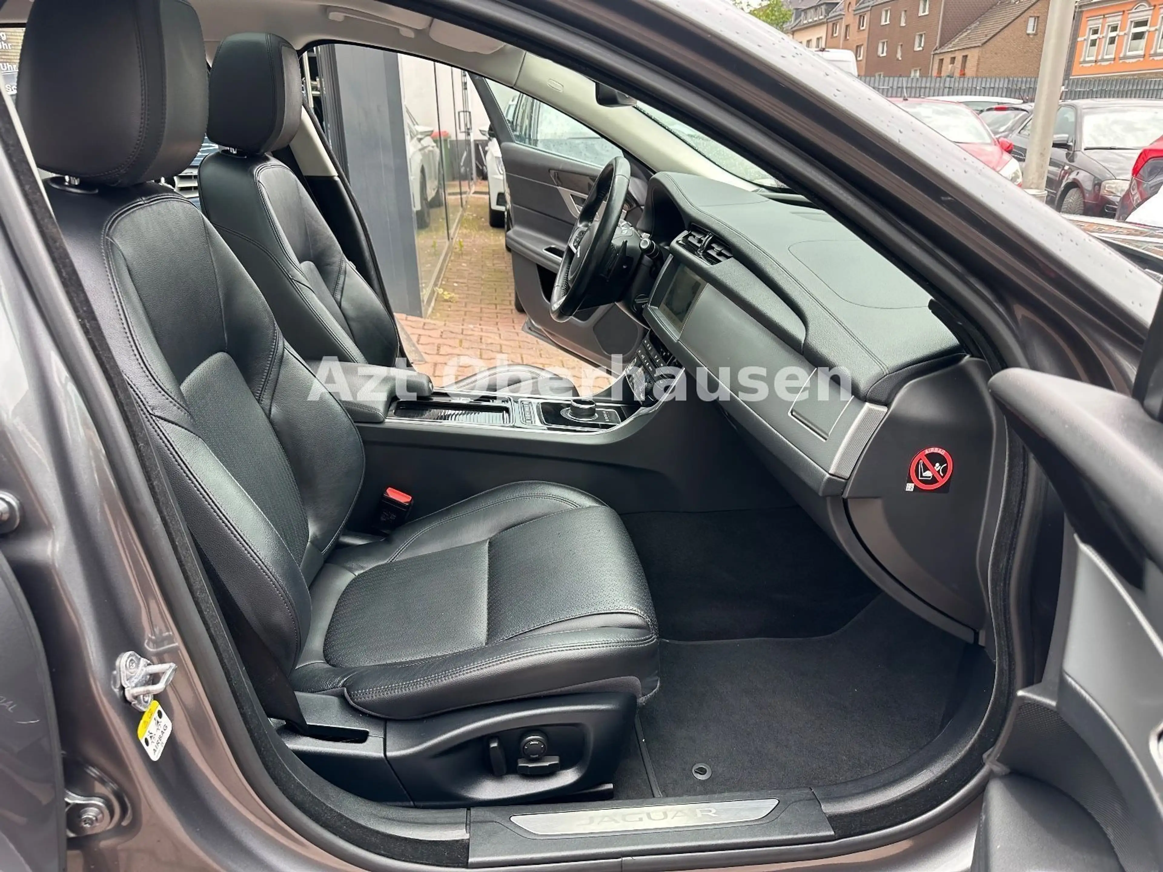 Jaguar XF Sportbrake Prestige AWD*2 JAHRE GARANTIE* — photo 17
