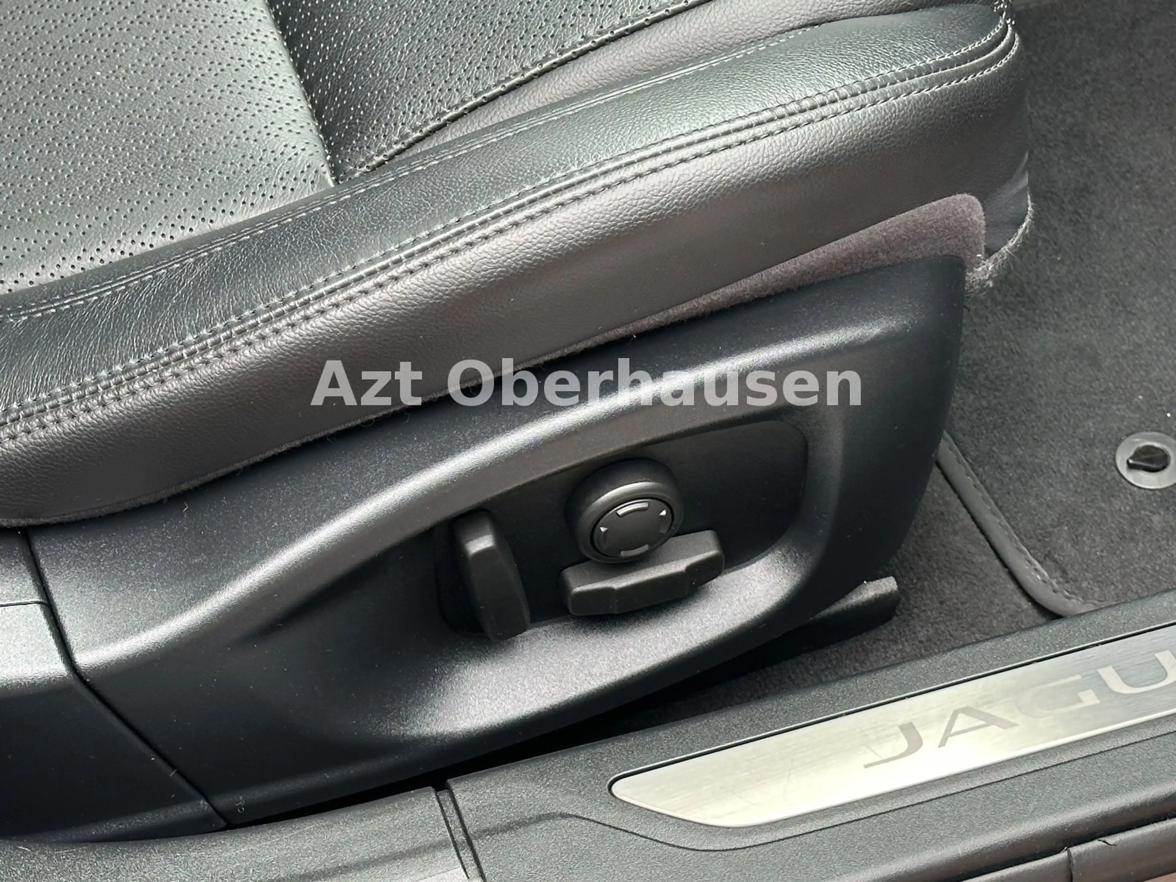 Jaguar XF Sportbrake Prestige AWD*2 JAHRE GARANTIE* — photo 18