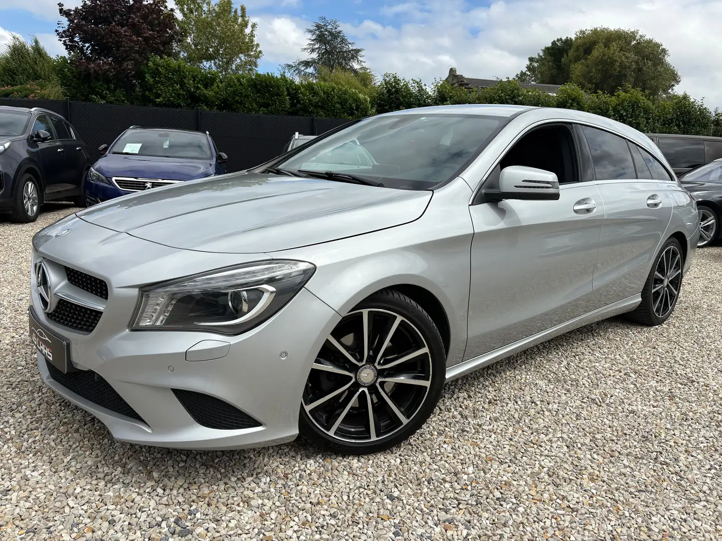 Mercedes-Benz CLA 200 d*NAVI*PDC*SEMI CUIR*LED*AIRCO*BLUETOOTH*CRUISE* - 2