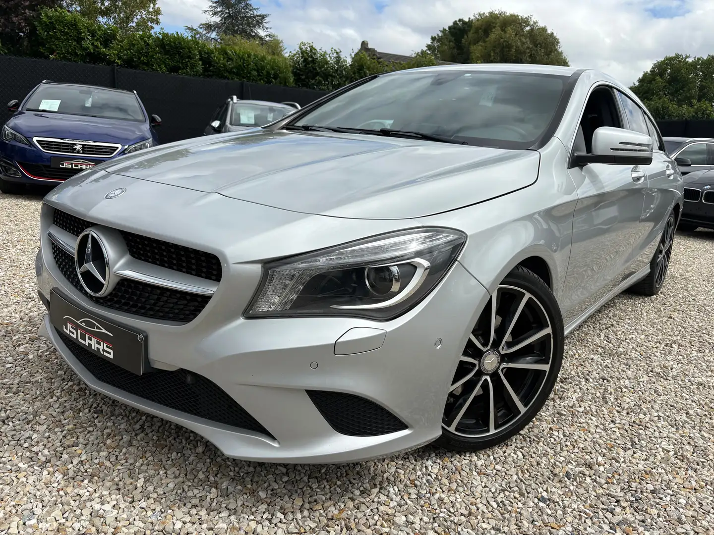 Mercedes-Benz CLA 200 d*NAVI*PDC*SEMI CUIR*LED*AIRCO*BLUETOOTH*CRUISE* - 1