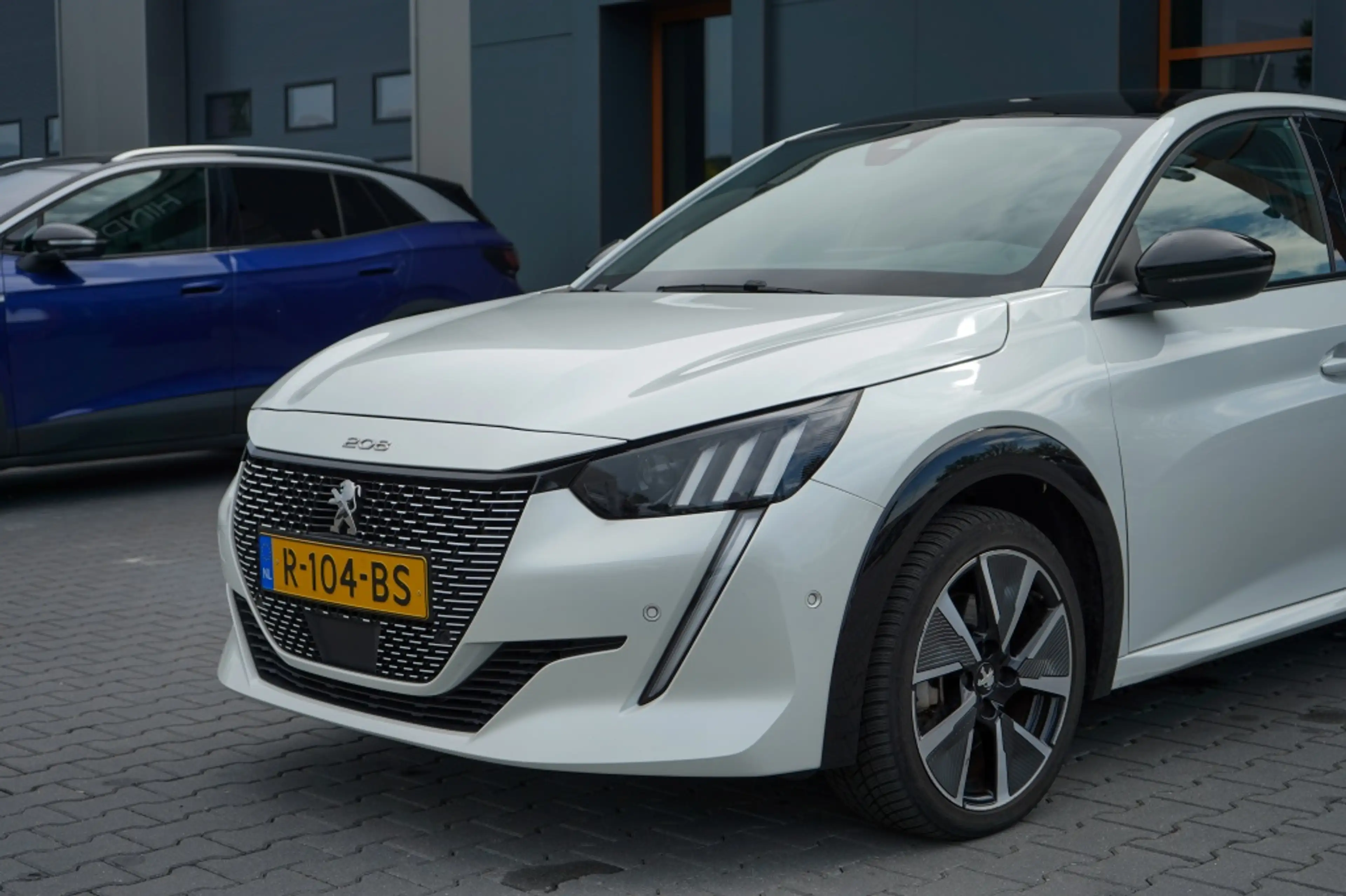 Peugeot e-208 GT Pack 50 kWh | 91,56% SOH | Pano | Stoelverwarmi — photo 14