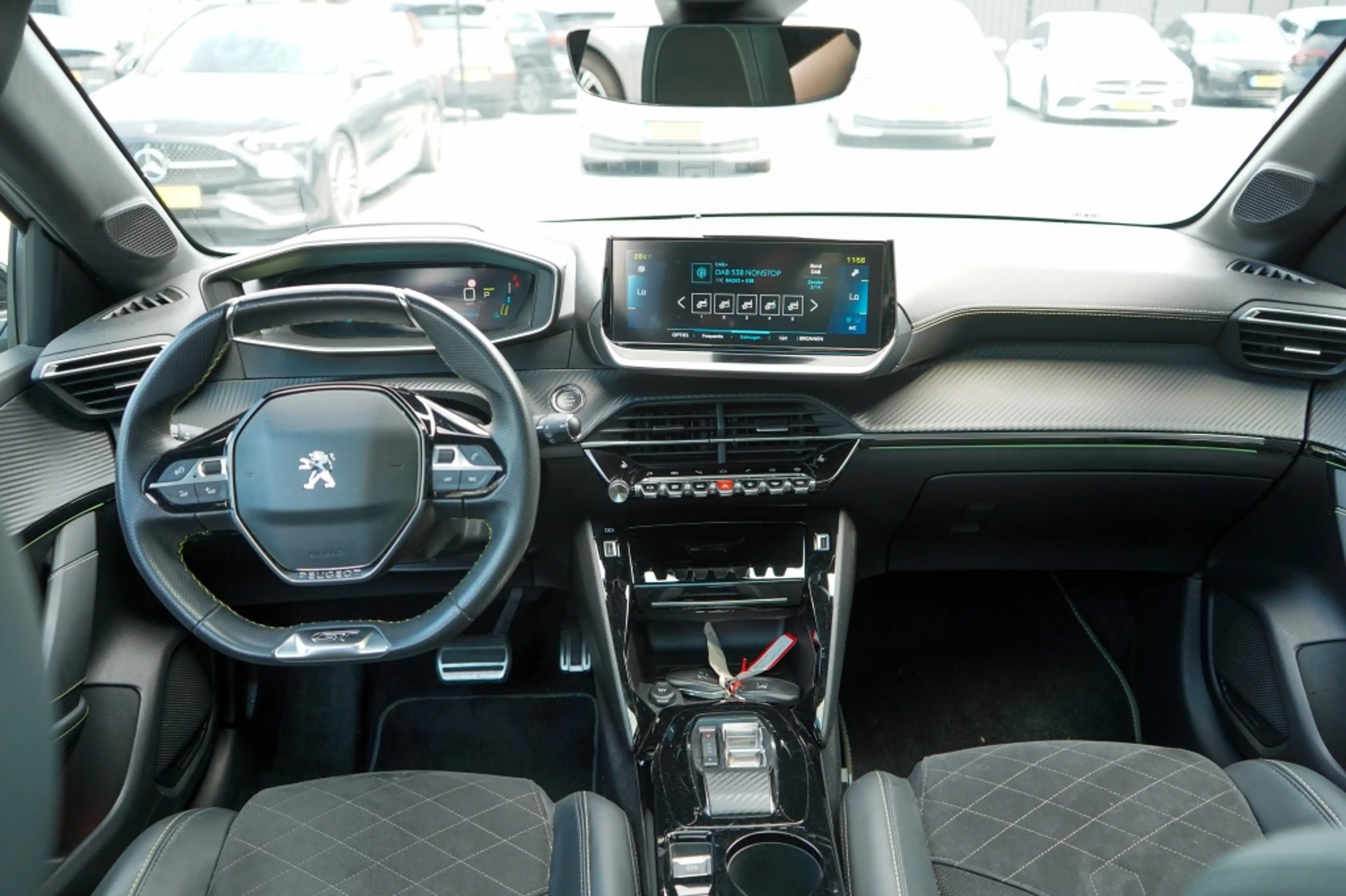 Peugeot e-208 GT Pack 50 kWh | 91,56% SOH | Pano | Stoelverwarmi — photo 5