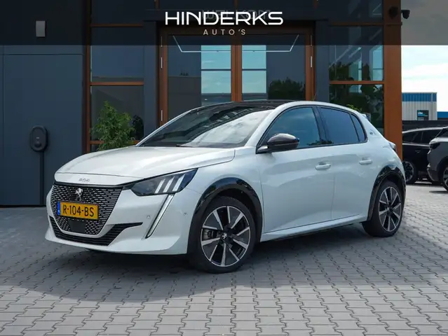 Peugeot e-208