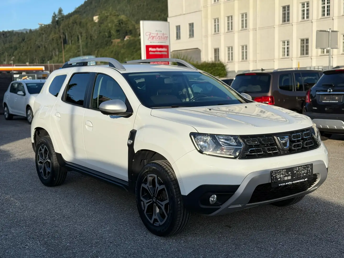Dacia Duster Duster TCe 130 PF S 2WD 1.Besitz TÜV NEU NAVI Weiß - 1