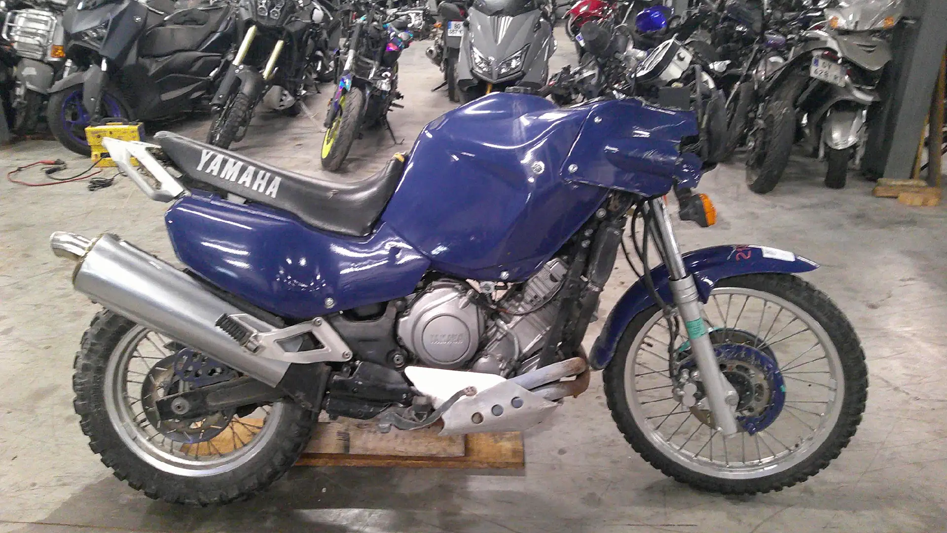 Yamaha XTZ 750 - 1