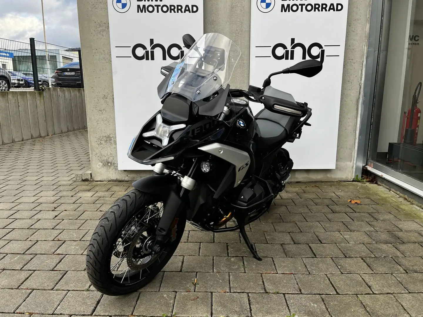 BMW R 1300 GS Triple Black Vier Pakete, Höhenregelun Schwarz - 2