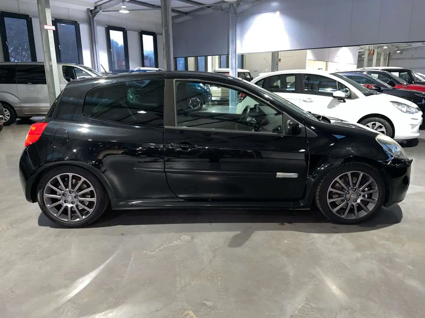 Renault Clio RS 2.0 16V  Sport Zwart - 2