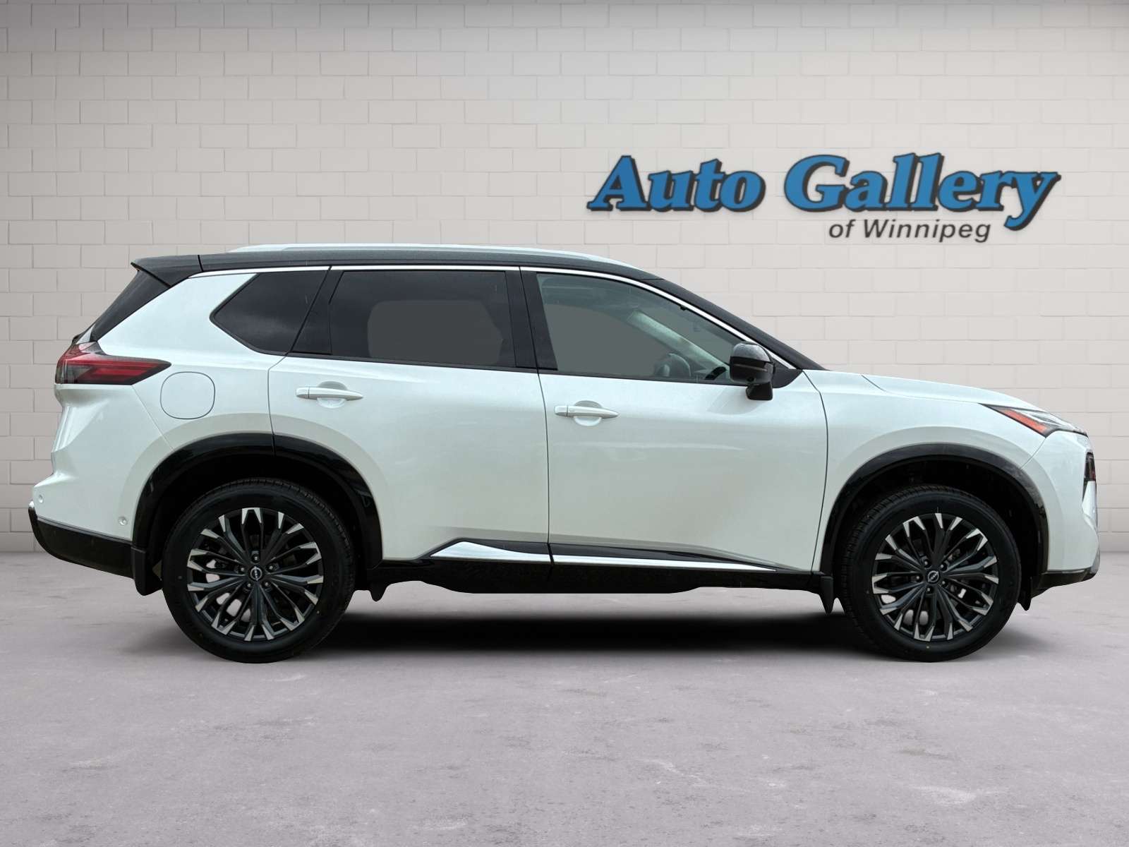 used 2024 Nissan Rogue car, priced at $33,888