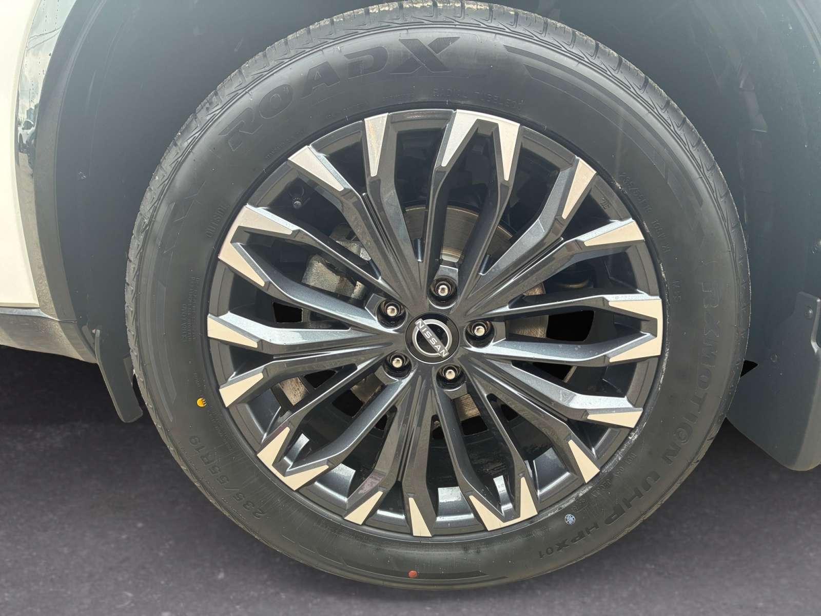 used 2024 Nissan Rogue car, priced at $33,888