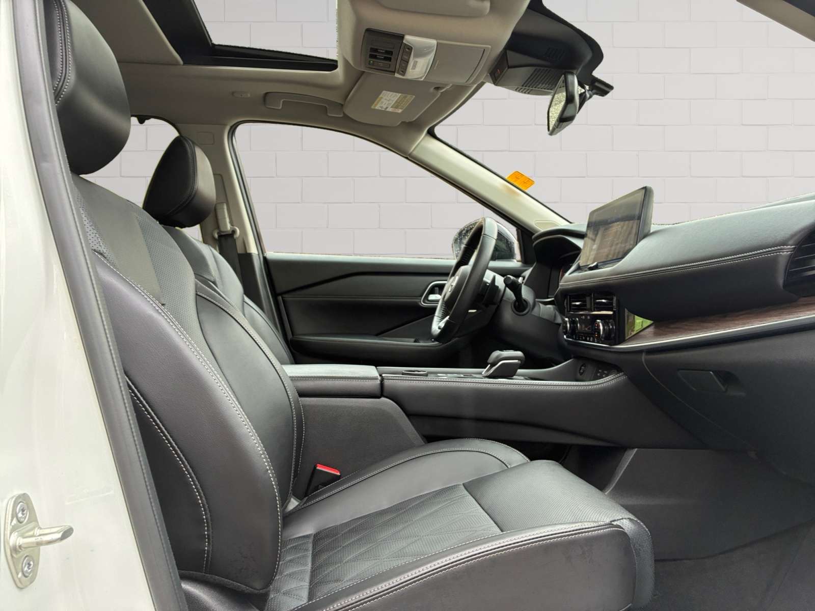 used 2024 Nissan Rogue car, priced at $33,888