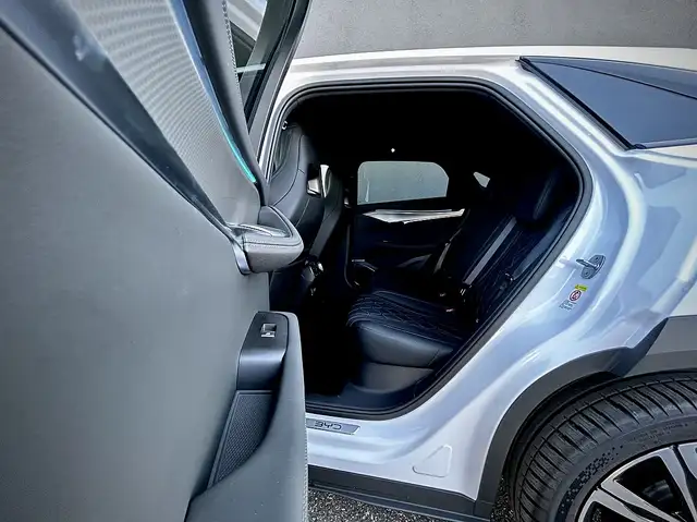 BYD Sealion 7 Excellence AWD 91.5 kWh 530PS LEASING AKTION Ansicht 10