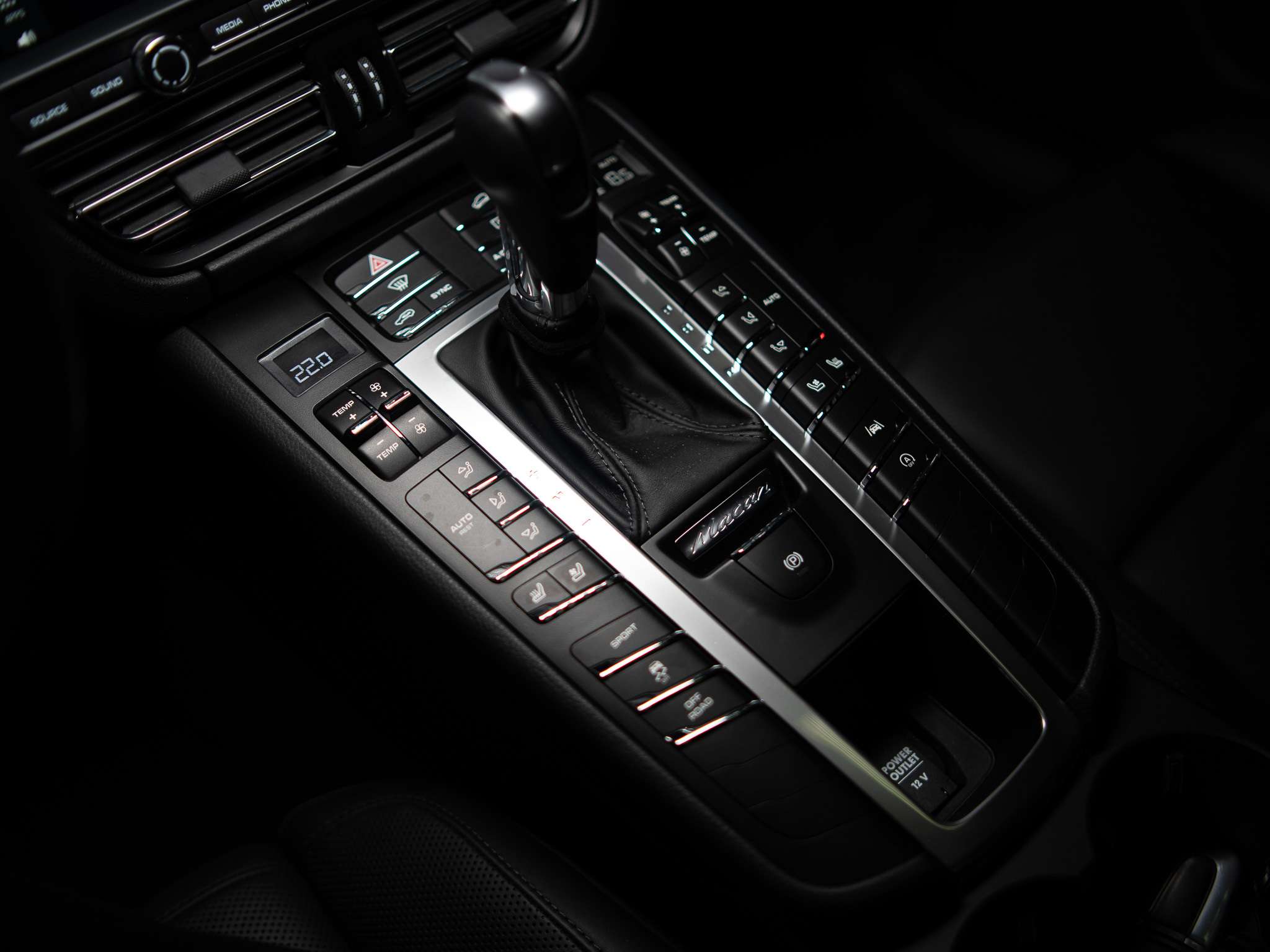 2019 Porsche Macan PREMIUM PLUS PKG | BOSE | PANO | 21 IN RS WHEELS thumb 25