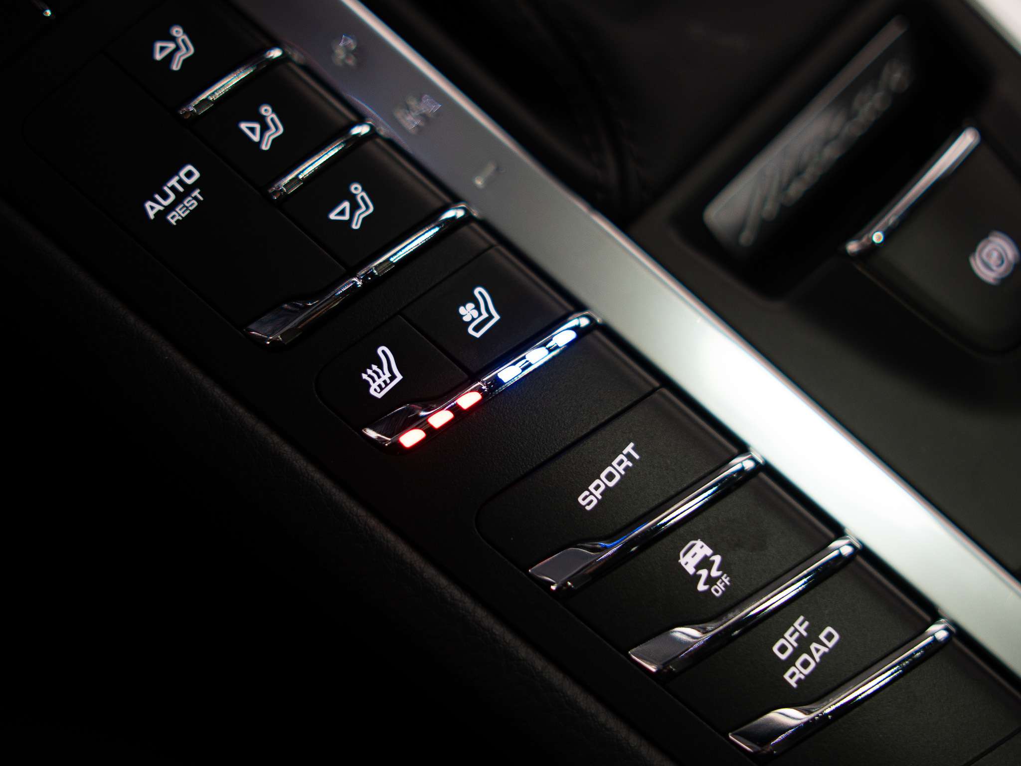 2019 Porsche Macan PREMIUM PLUS PKG | BOSE | PANO | 21 IN RS WHEELS thumb 26