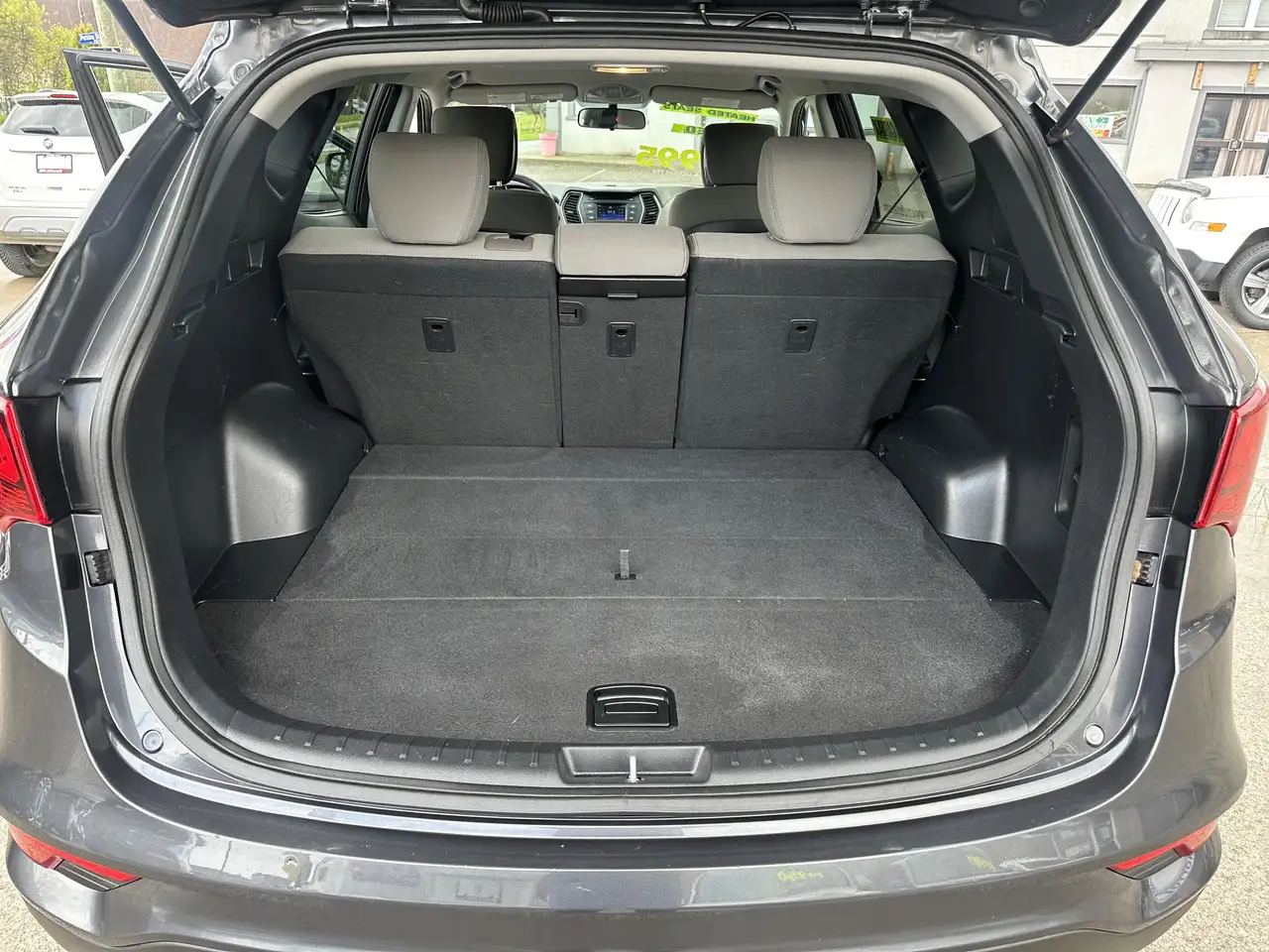 Hyundai SANTA FE снимка Hyundai SANTA FE