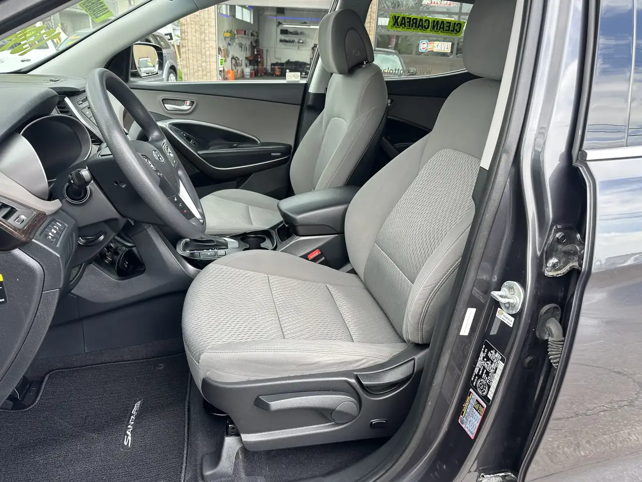 Hyundai SANTA FE снимка Hyundai SANTA FE