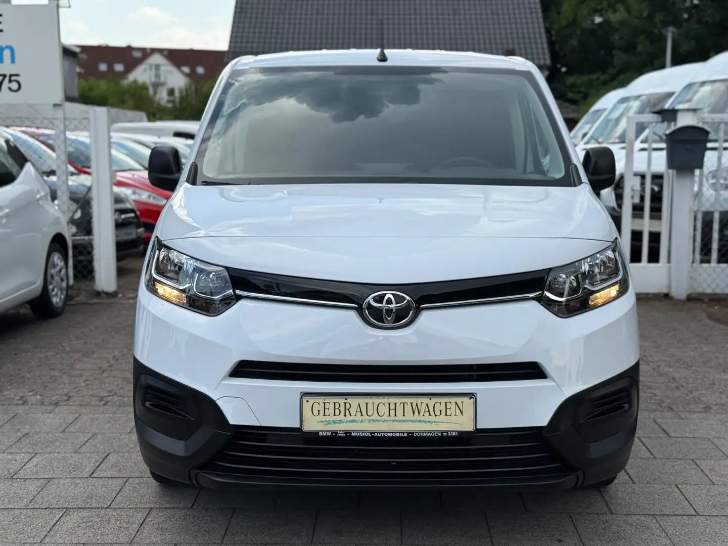 Toyota Proace *Klima*Benziner*1.Hand*Bodenplatte* Weiß - 2