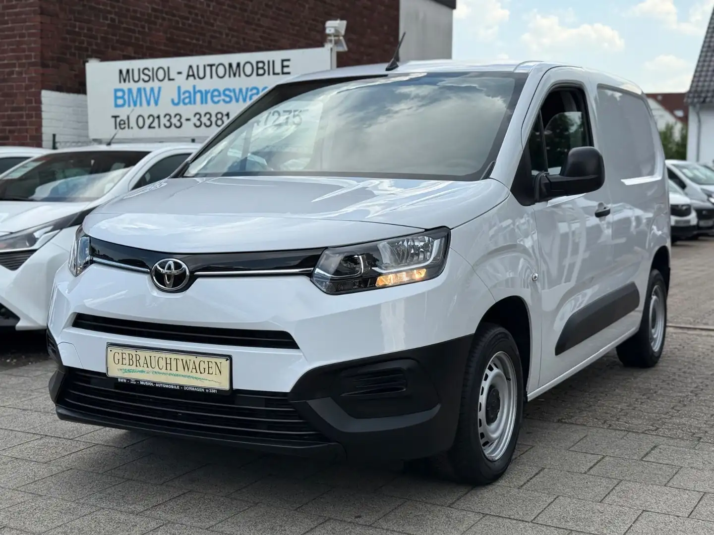 Toyota Proace *Klima*Benziner*1.Hand*Bodenplatte* Weiß - 1