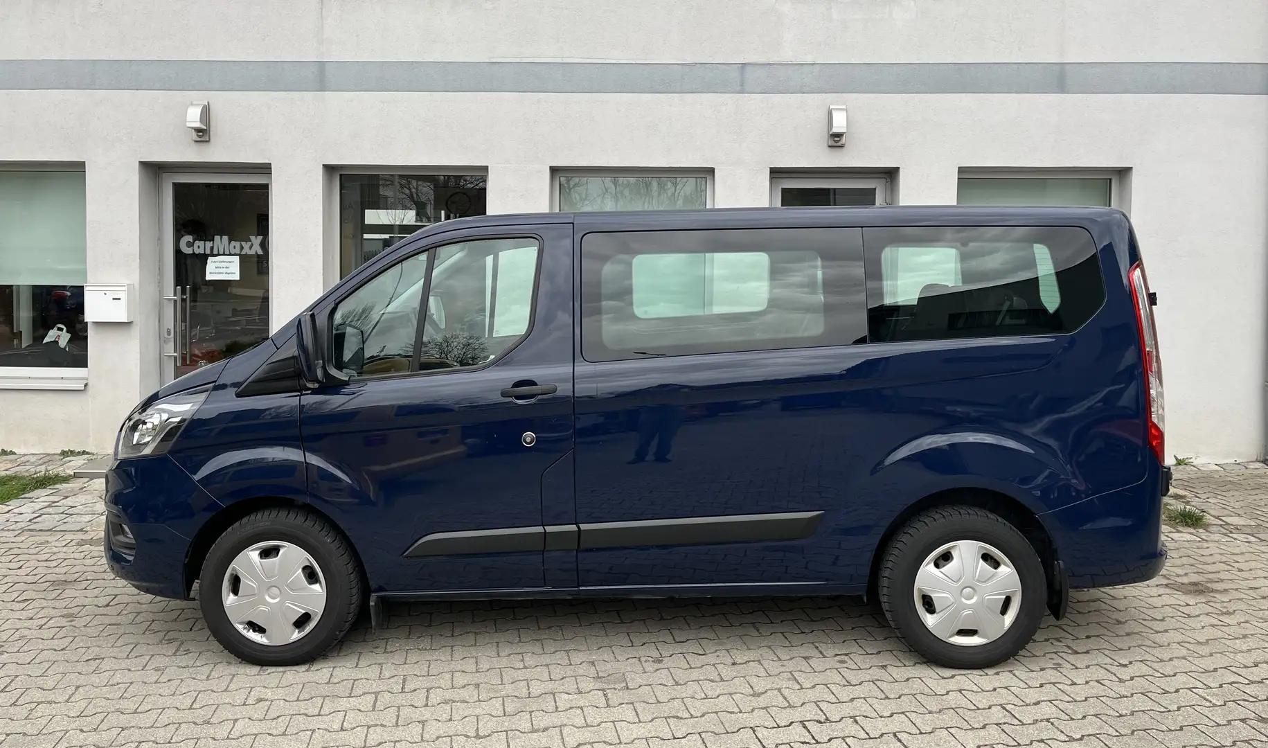 Ford Transit Custom 320 2.0 TDCi, 9Sitzer, Erstbesitz, MwSt ausweisbar Blau - 2