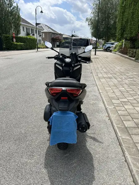 Yamaha XMAX 125 - foto 4