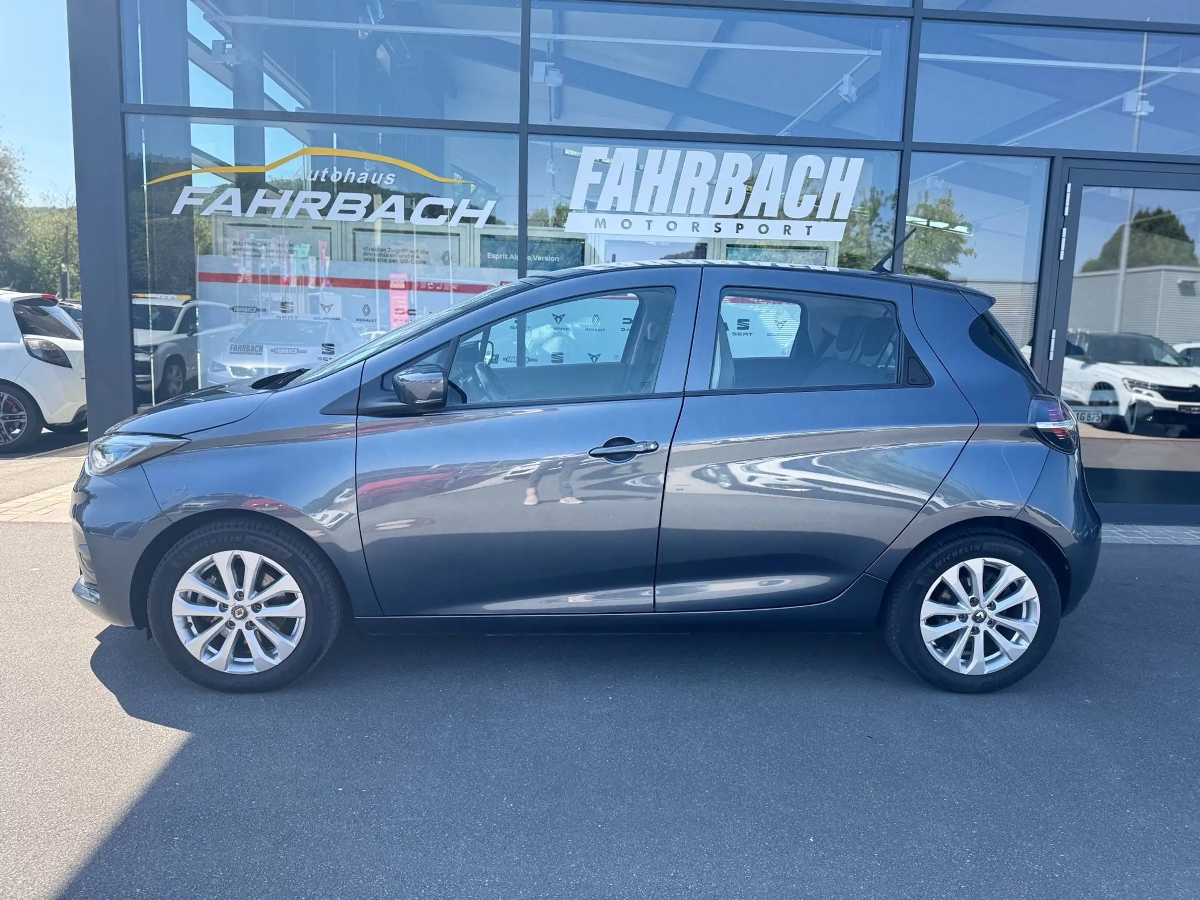 Renault ZOE Evolution R110 Z.E. 50 CCS — photo 6