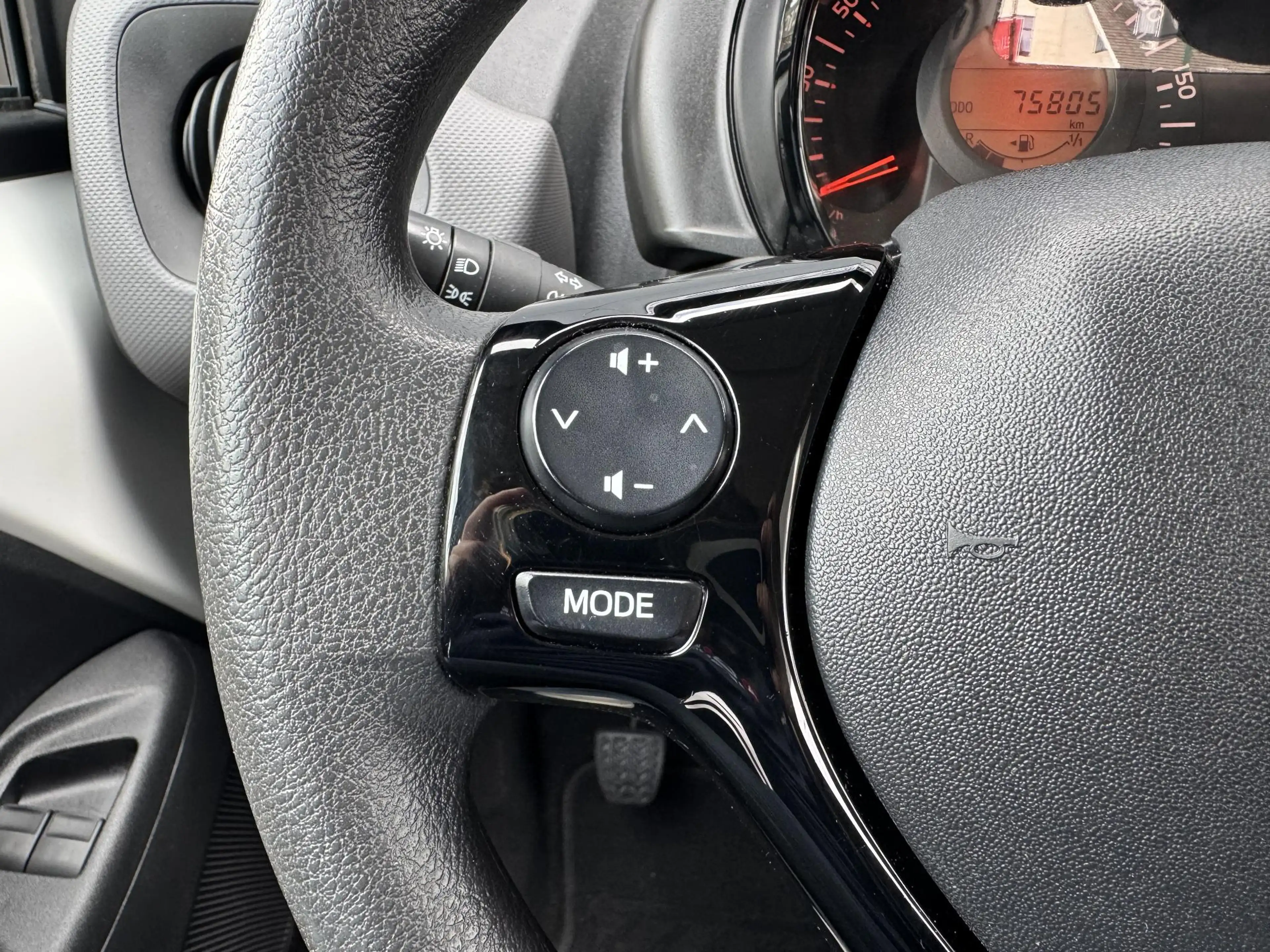 Peugeot 108 1.0 Active / 100% Onderhoud / 1e Eig / Geen Import — photo 24
