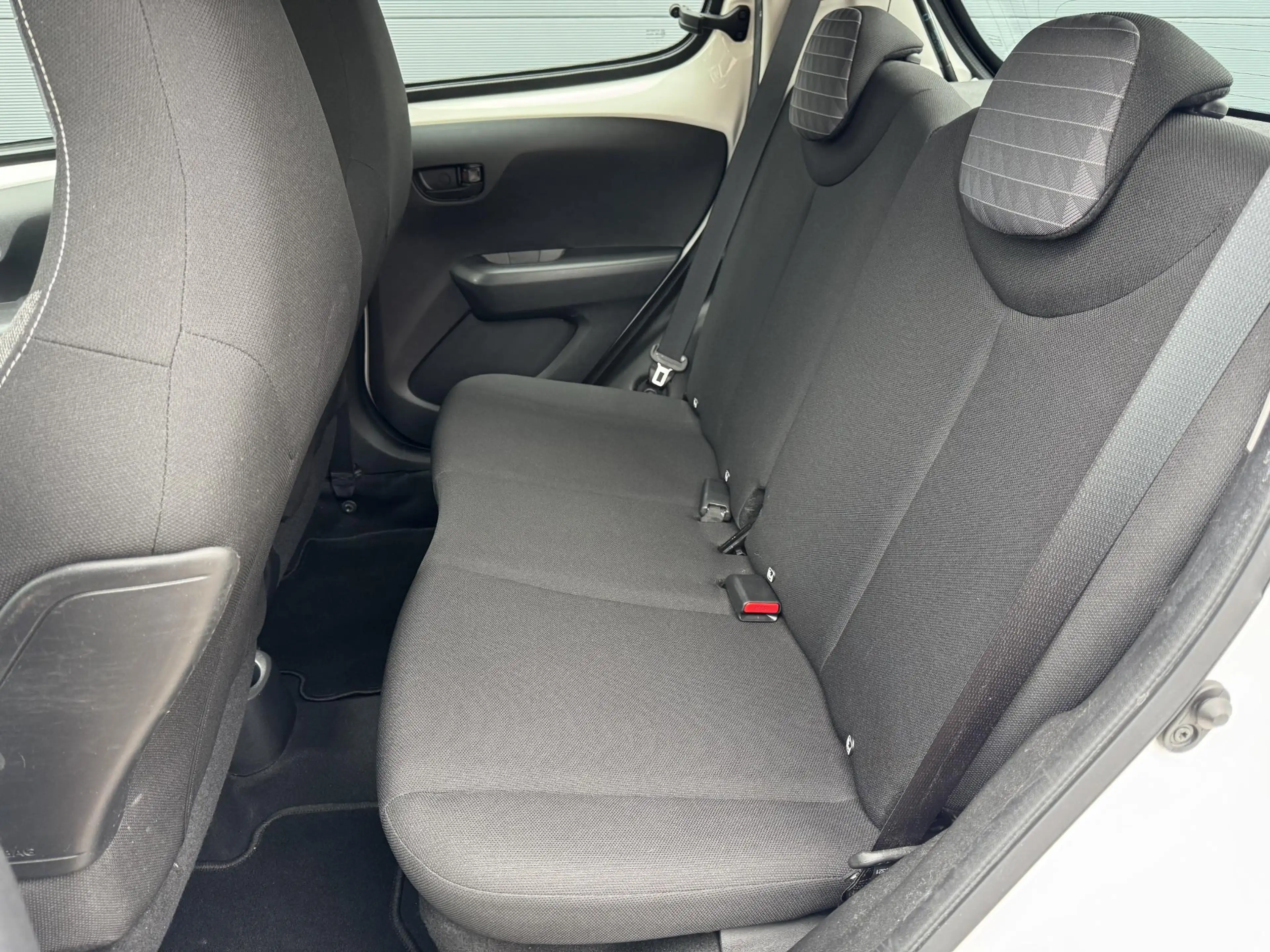 Peugeot 108 1.0 Active / 100% Onderhoud / 1e Eig / Geen Import — photo 17