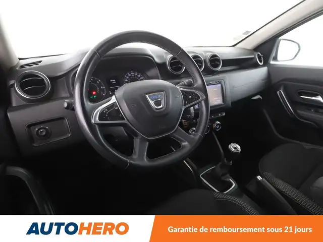 Dacia Duster view 11