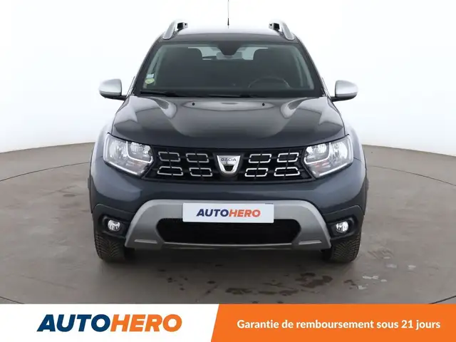Dacia Duster view 9