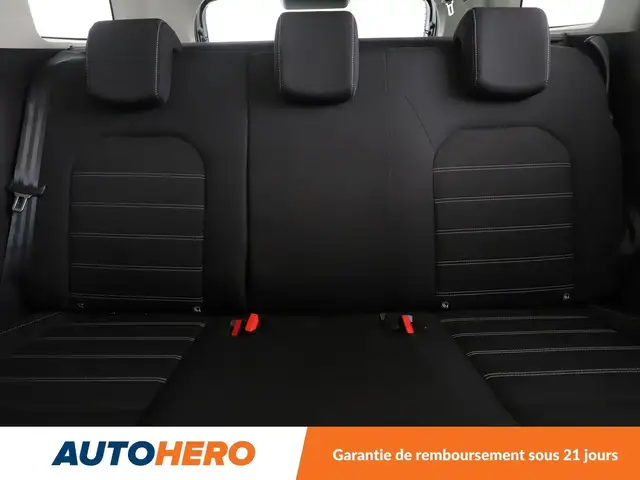 Dacia Duster view 15