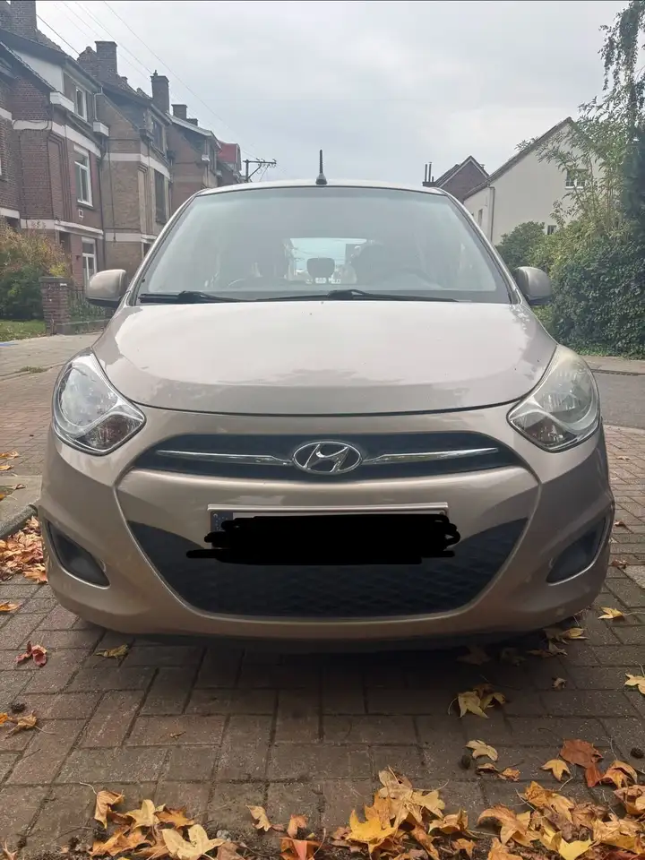 Hyundai i10