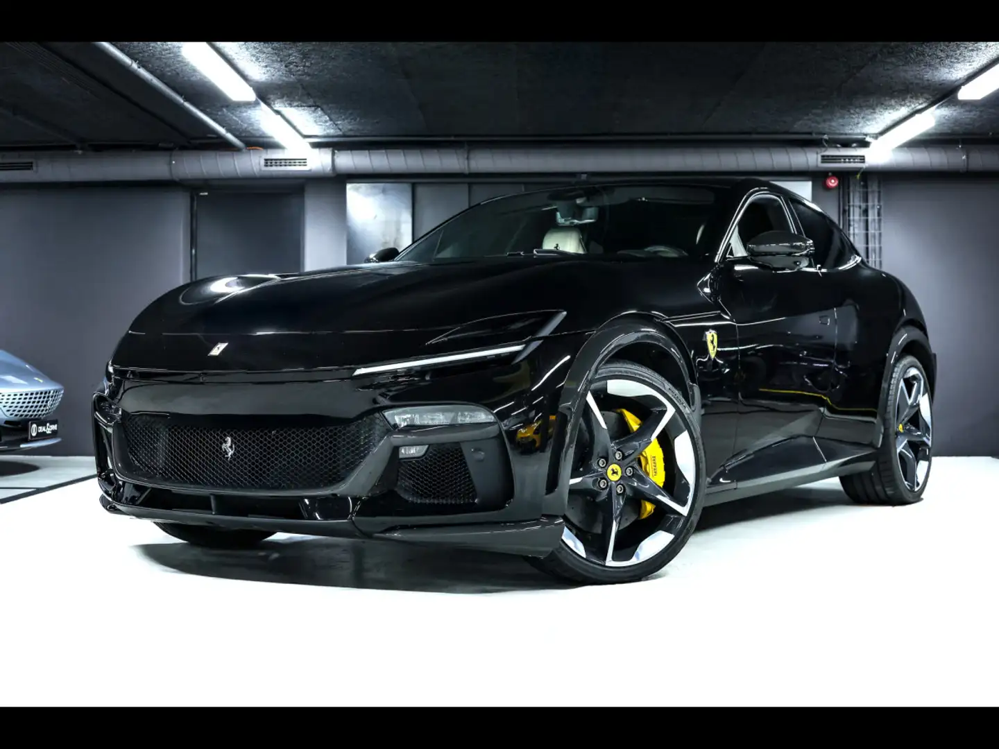 Ferrari Purosangue 6.5 V12 725°NERO STELLATO°CARBON°LIFT°PANO°360°PPF Schwarz - 1