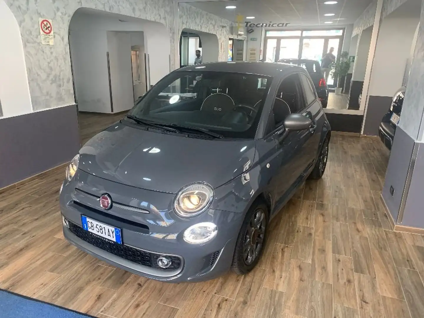 Fiat 500 500 1.2 Lounge 69cv my20 - KM 16.000!!!!!!!!!!! Gris - 2