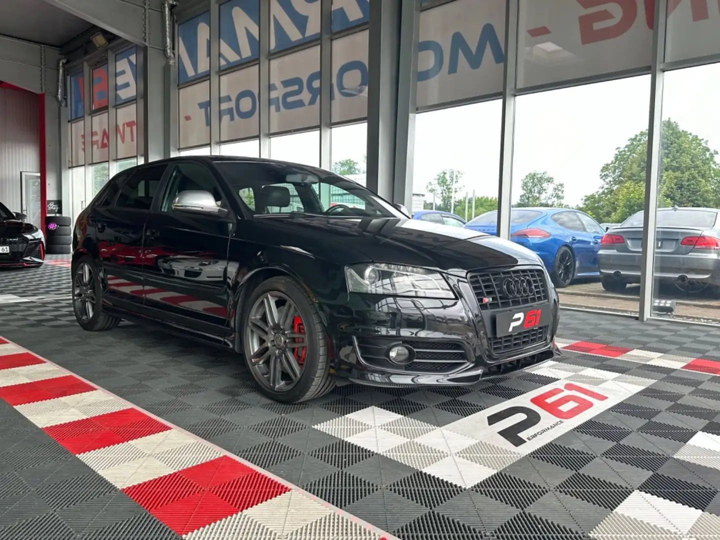 Audi S3 Sportback neuer Motor Schwarz - 2
