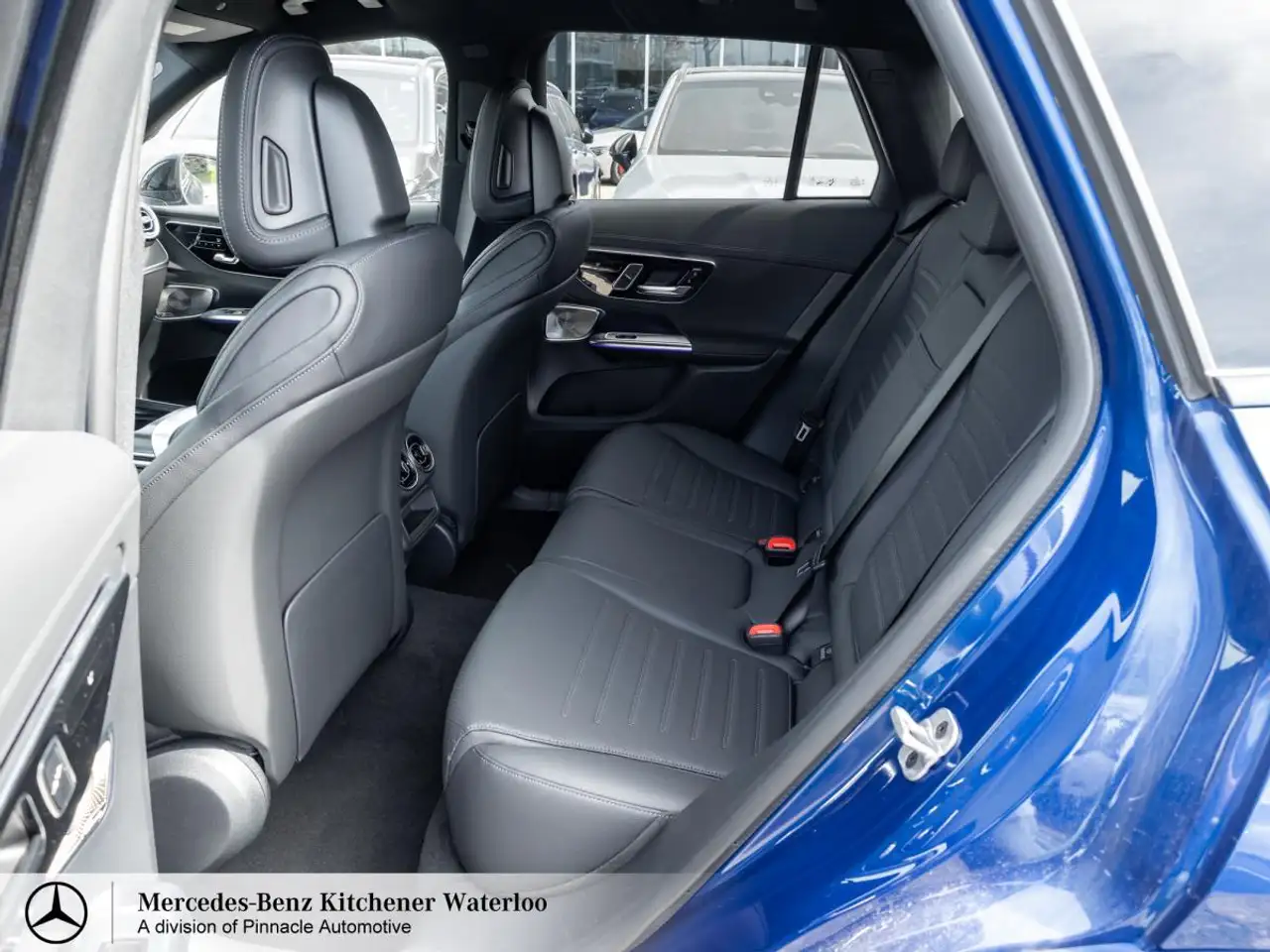 Mercedes-Benz GLC снимка Mercedes-Benz GLC
