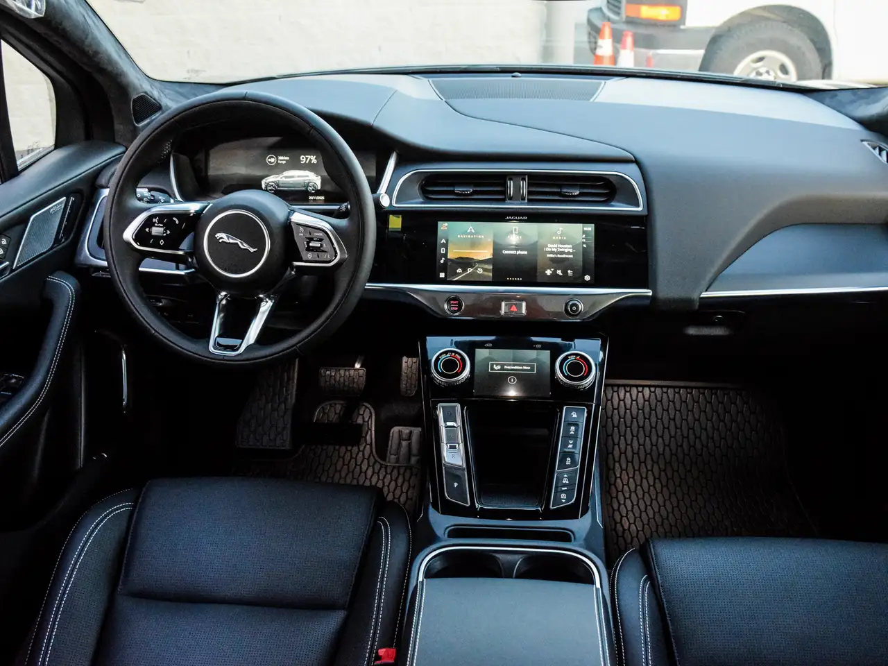 Jaguar I-Pace снимка Jaguar I-Pace