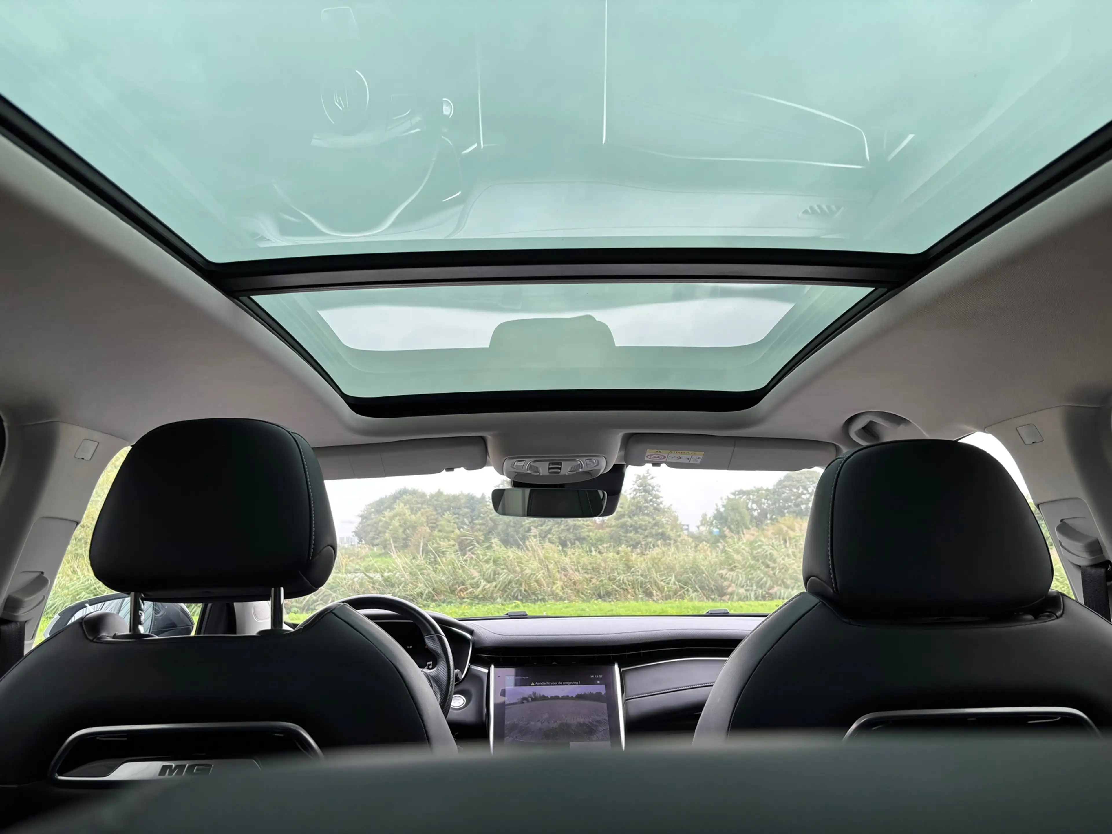 MG Marvel R Luxury 70 kWh - Pearl White/Zwart Leder - Carplay/ — photo 9